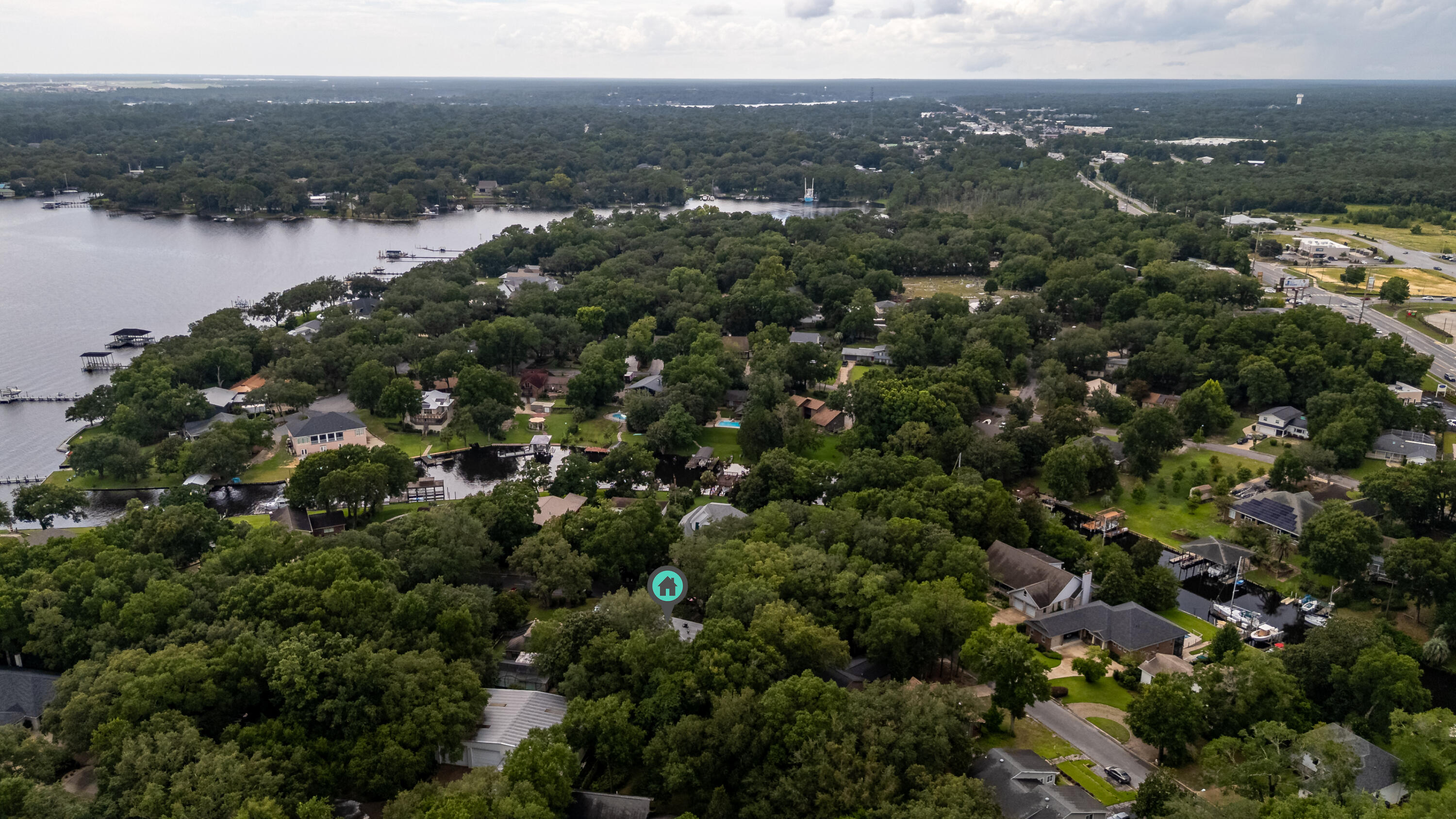 EDGEWATER VILLAGE - Residential