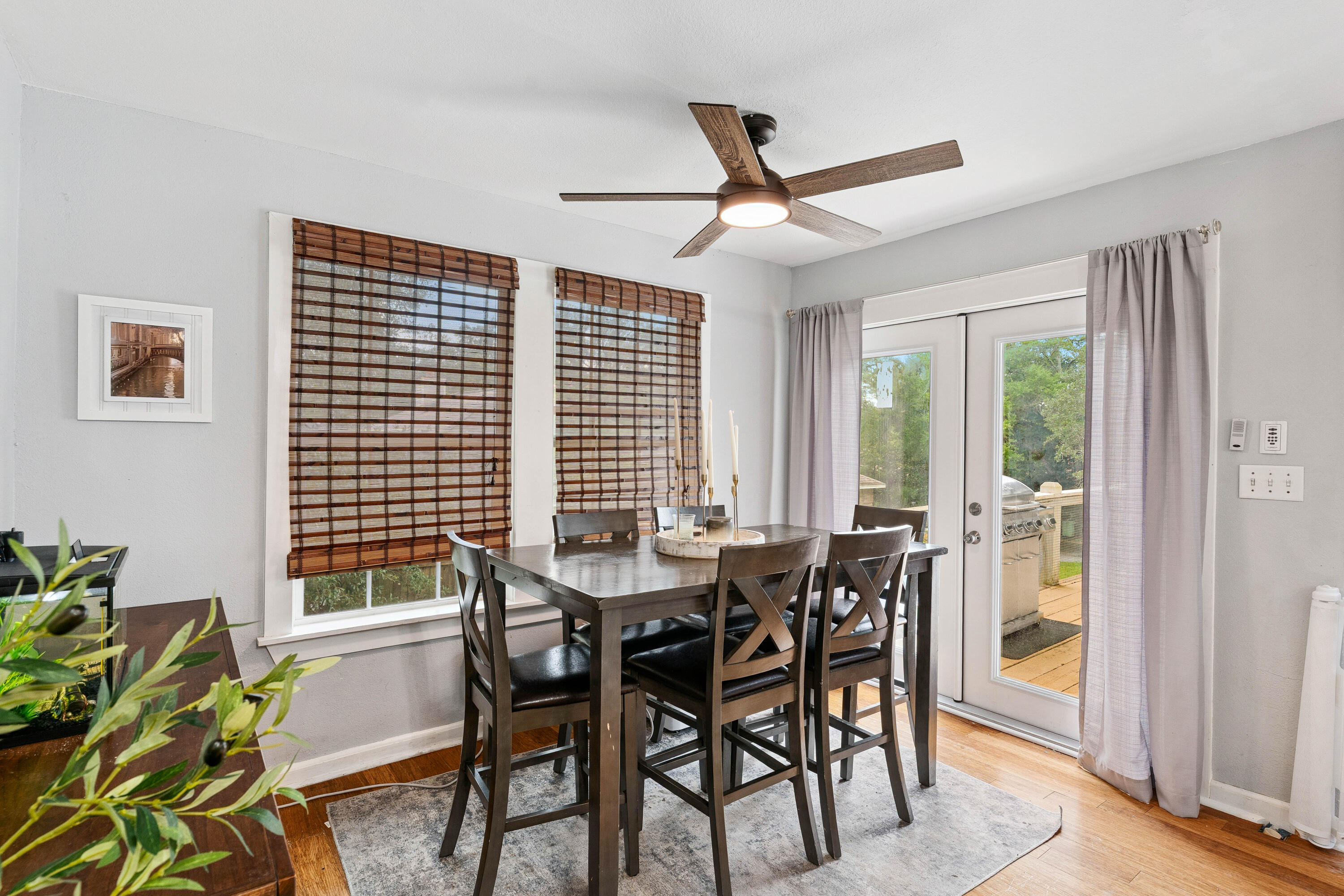 EDGEWATER VILLAGE - Residential