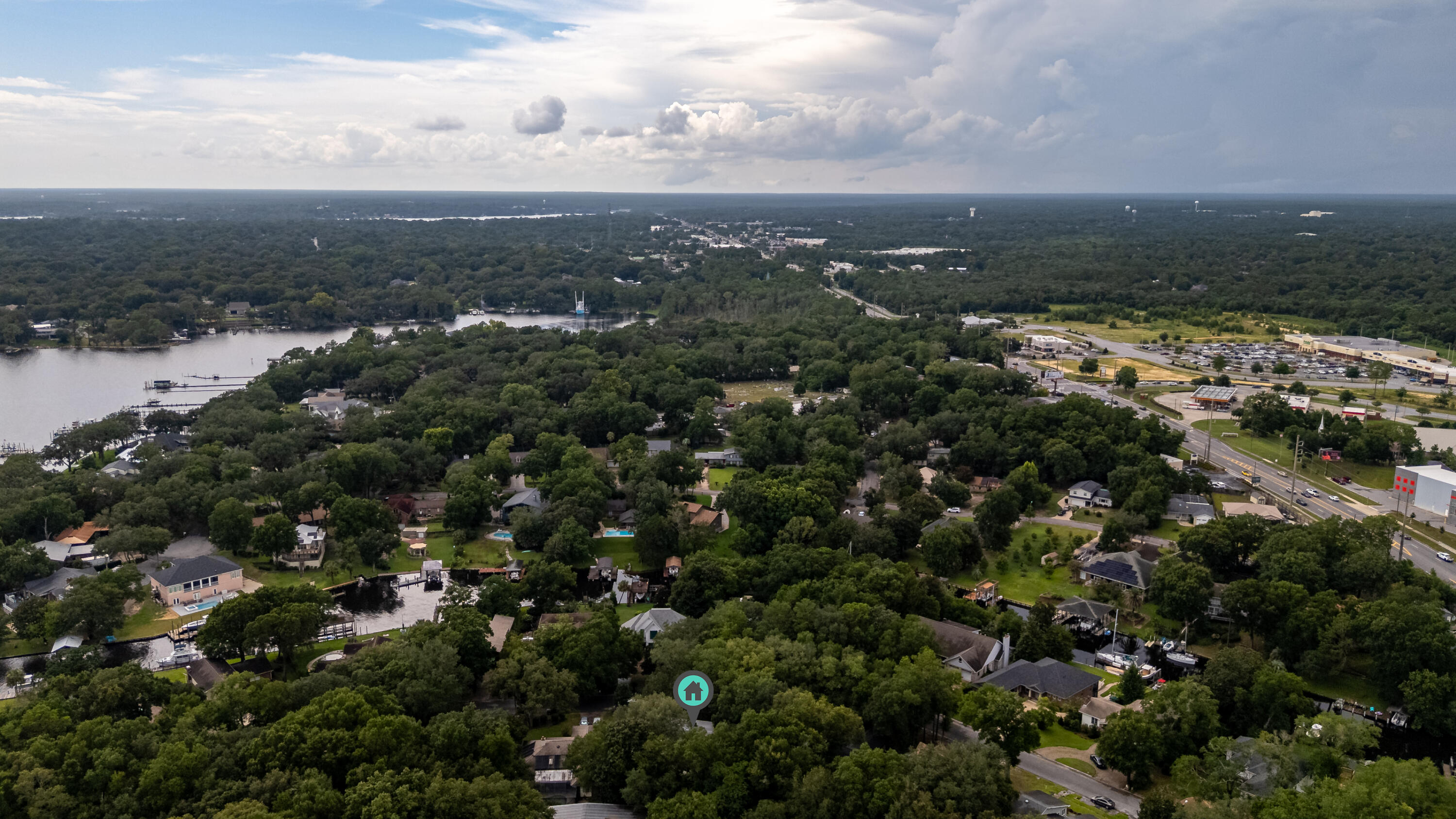 EDGEWATER VILLAGE - Residential