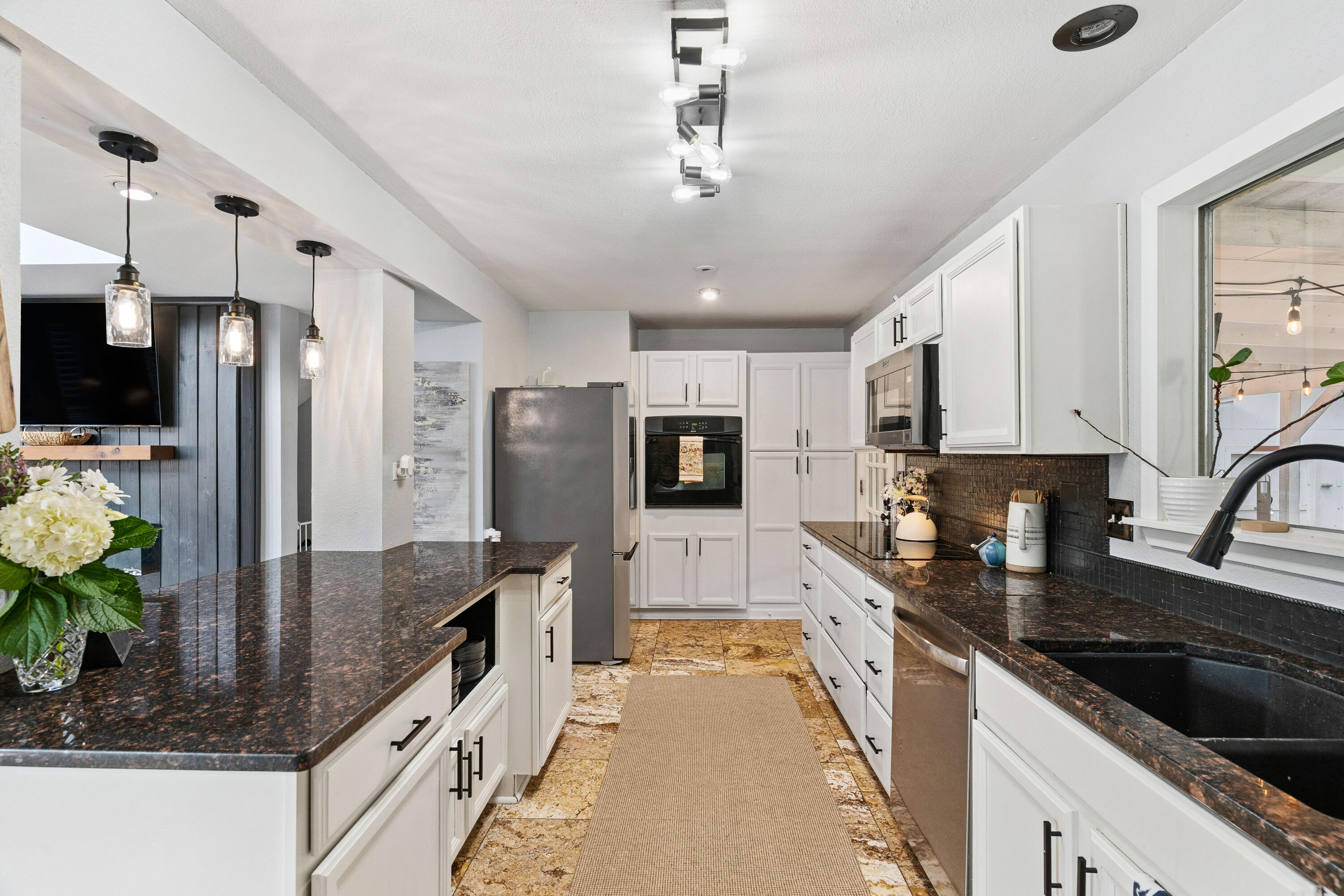 EDGEWATER VILLAGE - Residential