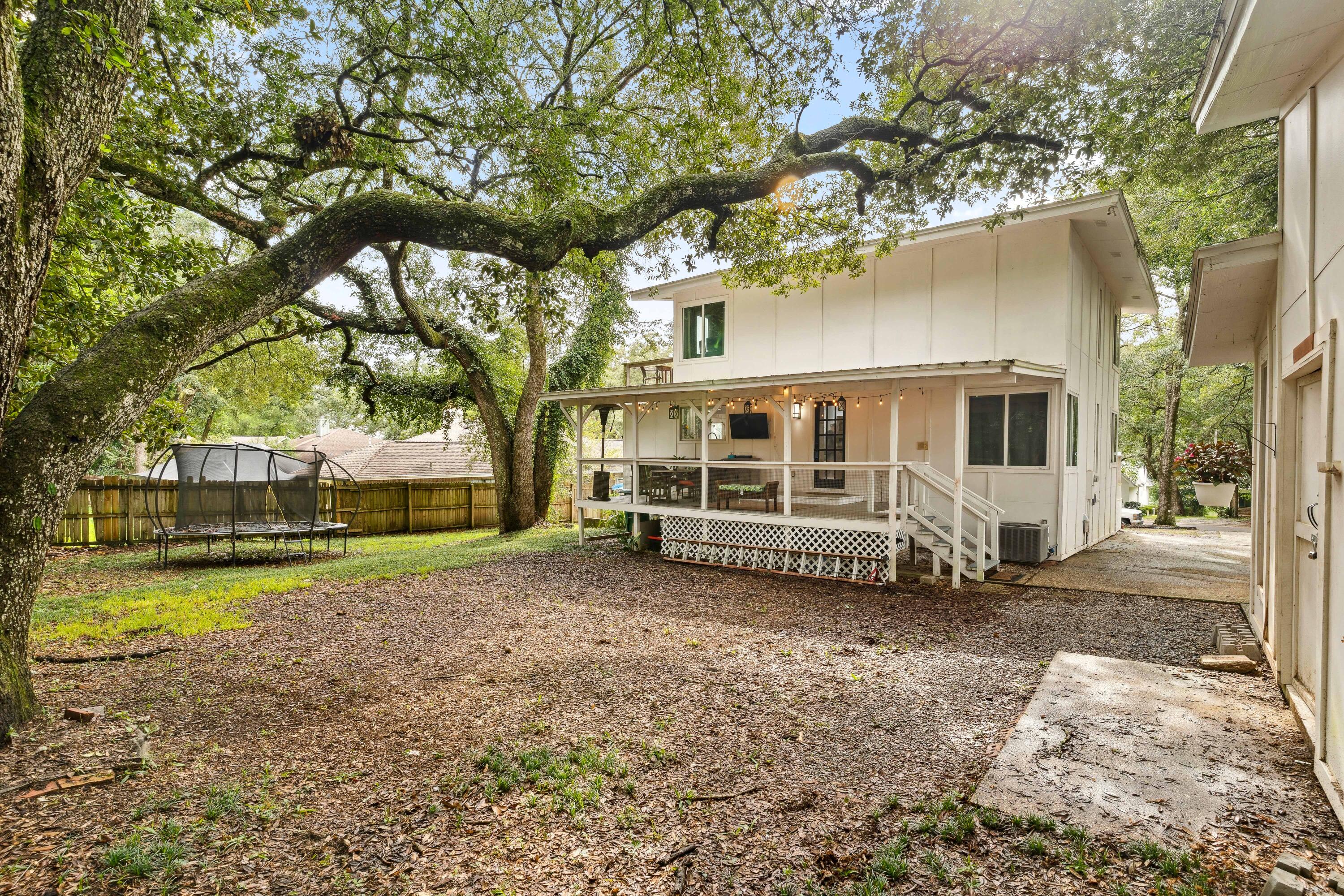 EDGEWATER VILLAGE - Residential