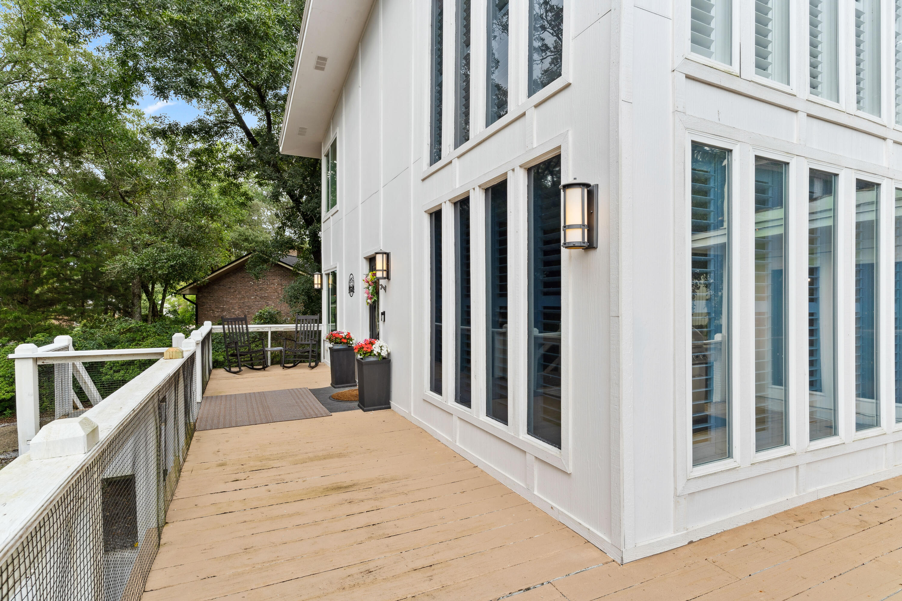 EDGEWATER VILLAGE - Residential