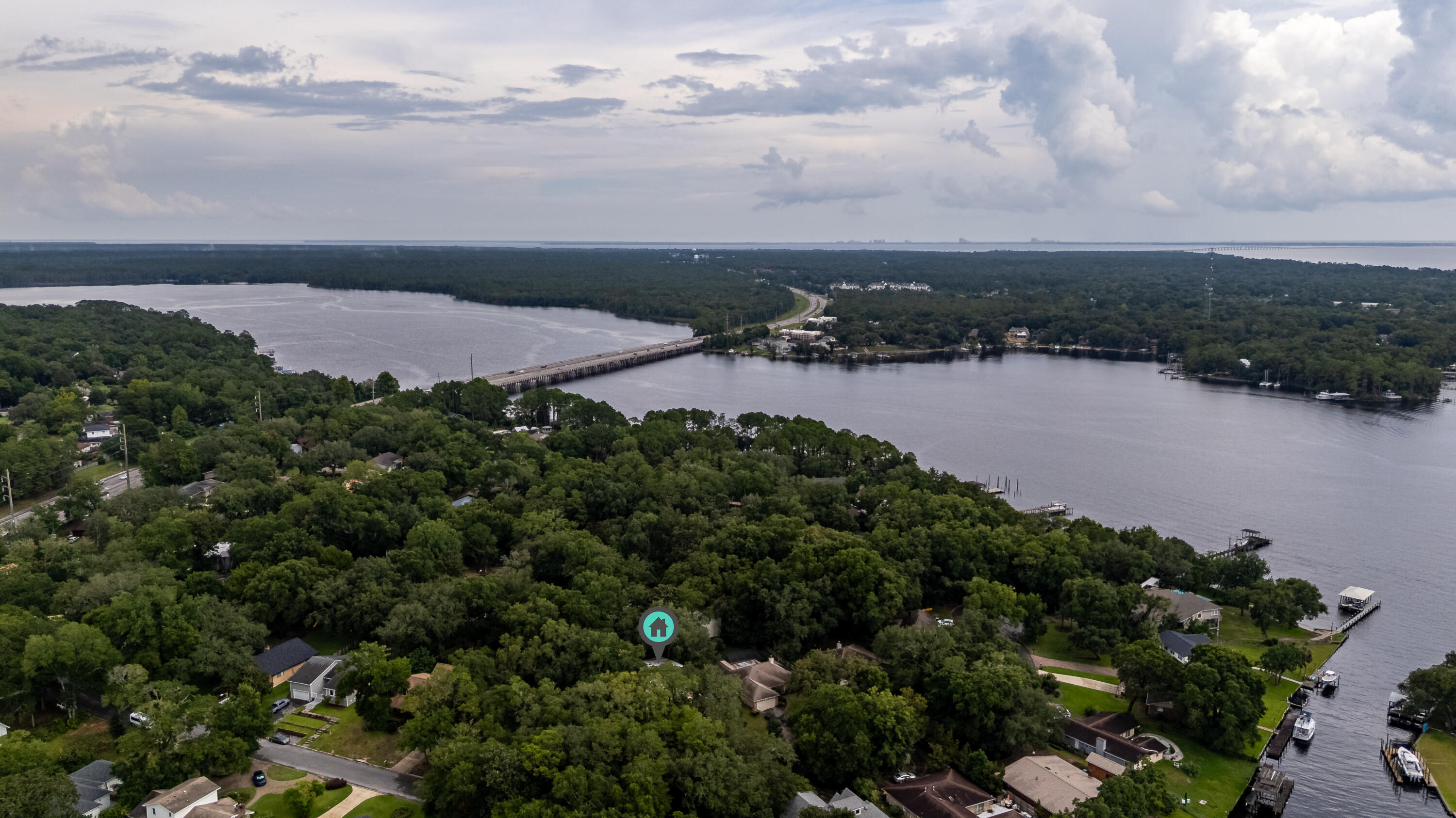 EDGEWATER VILLAGE - Residential