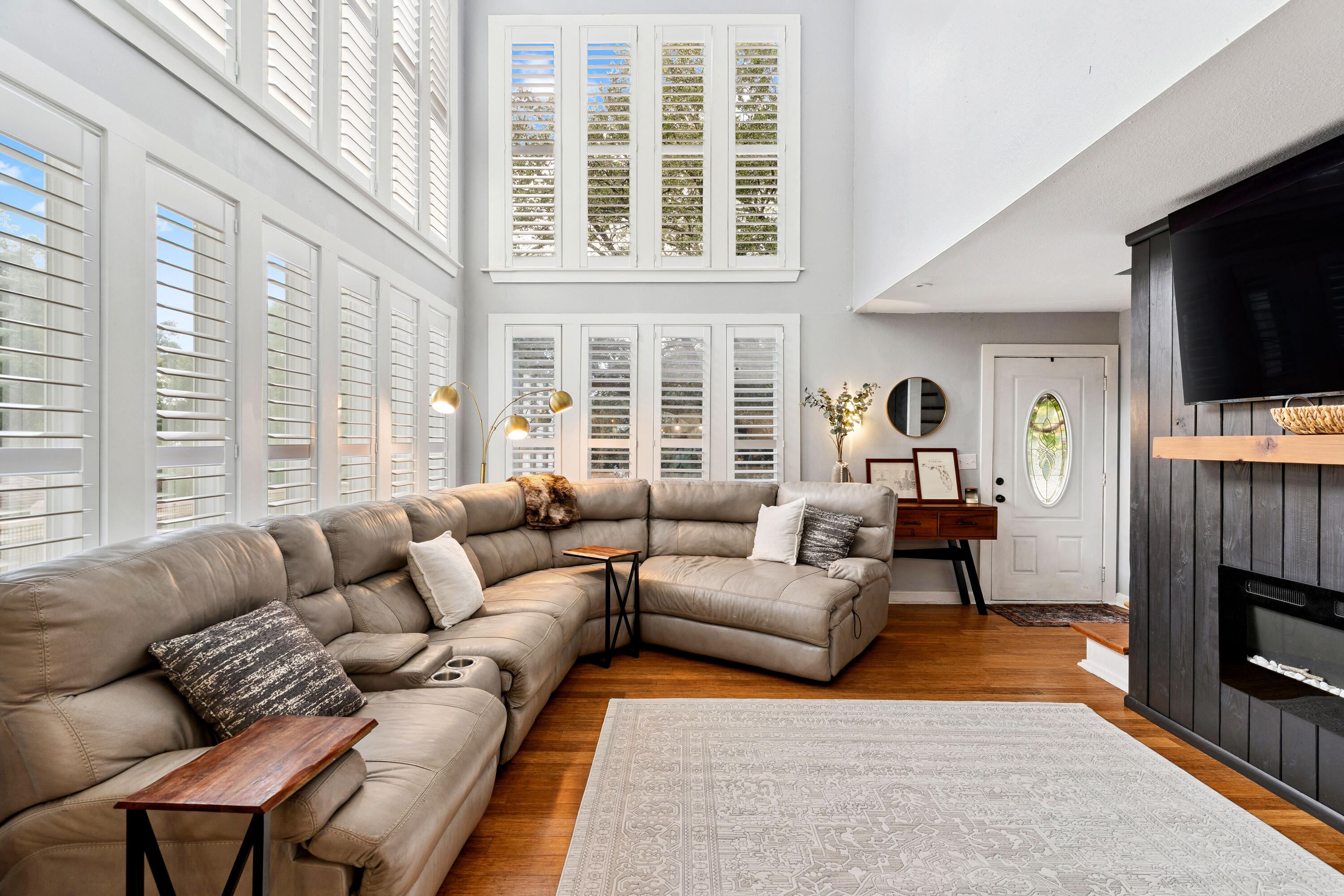 EDGEWATER VILLAGE - Residential