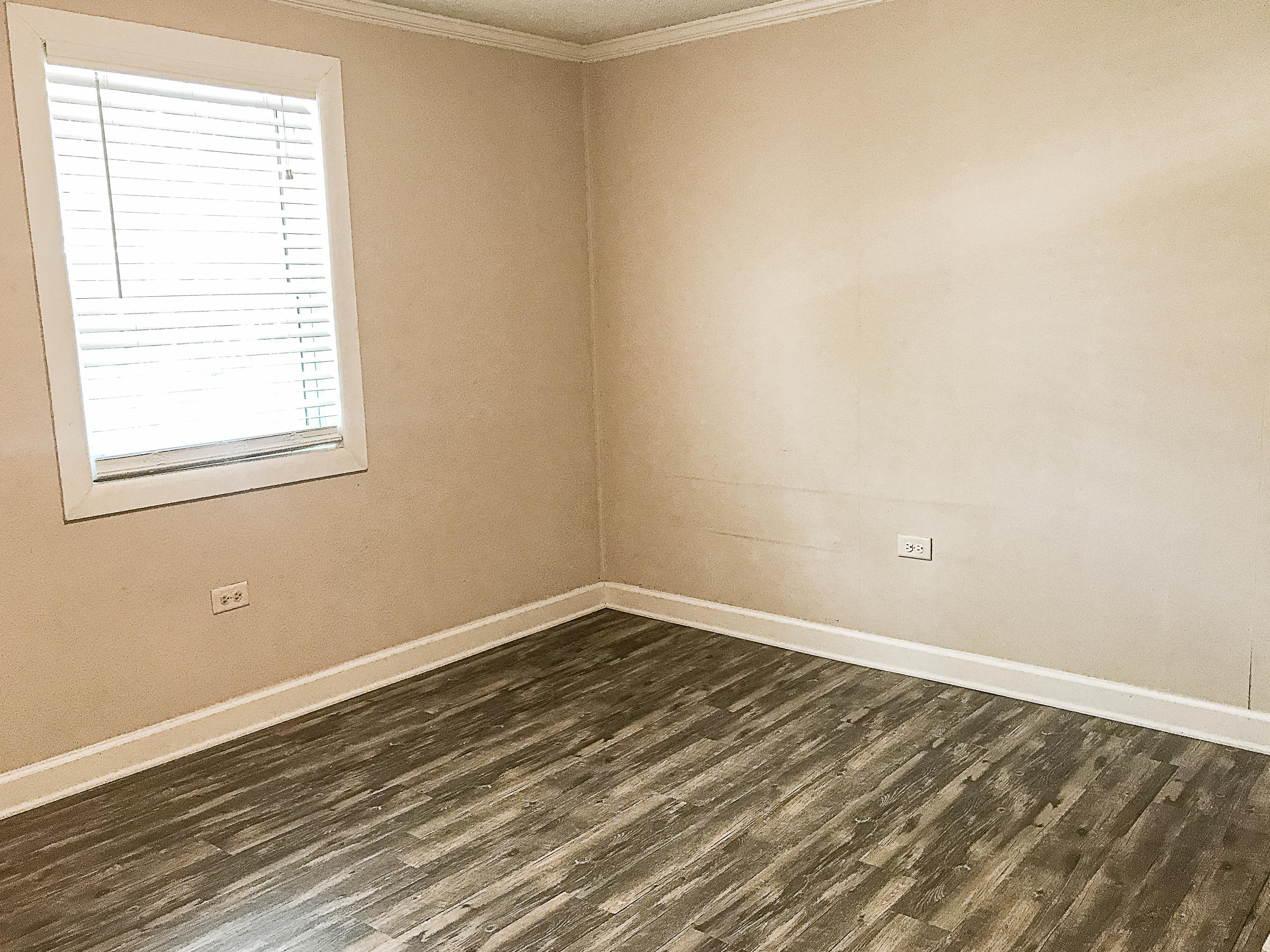 Parkway Apartments - Residential Lease