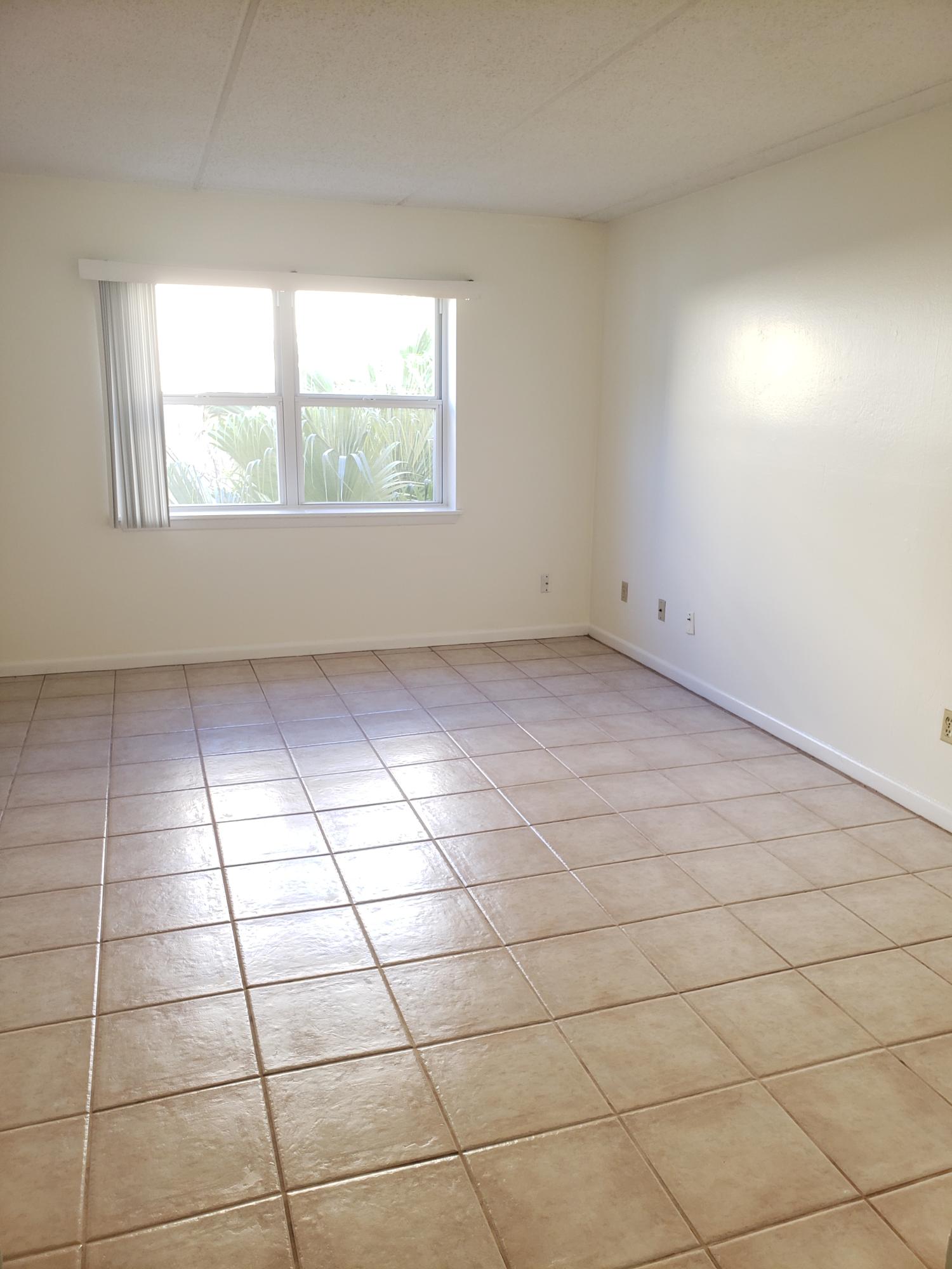 CEDARS CONDO - Residential Lease