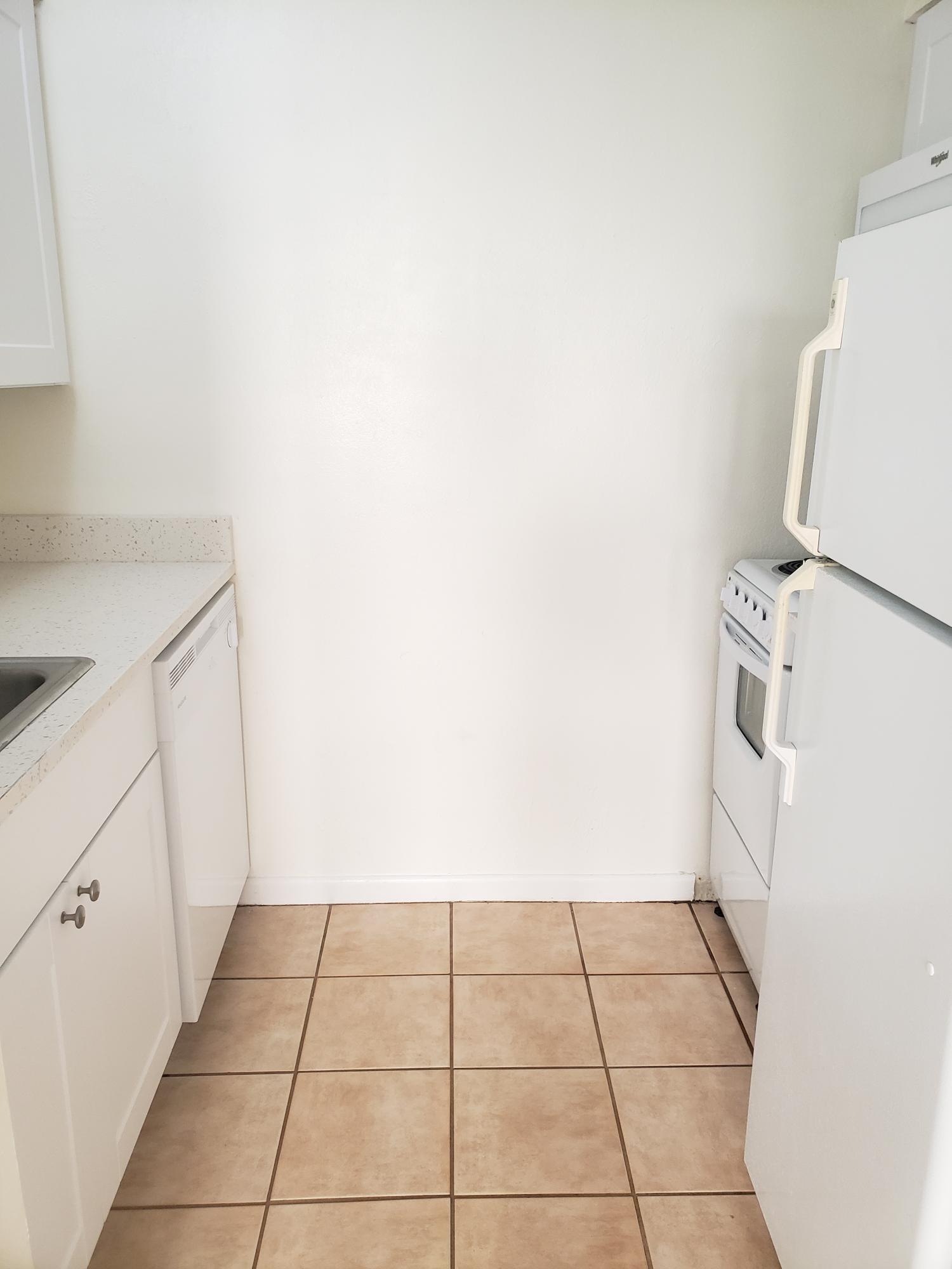 CEDARS CONDO - Residential Lease