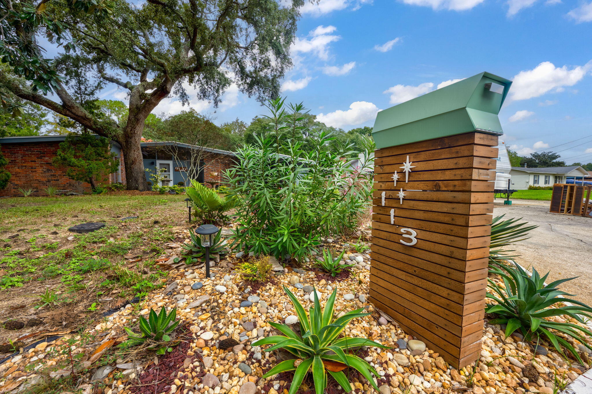 BAYOU WOODS - Residential