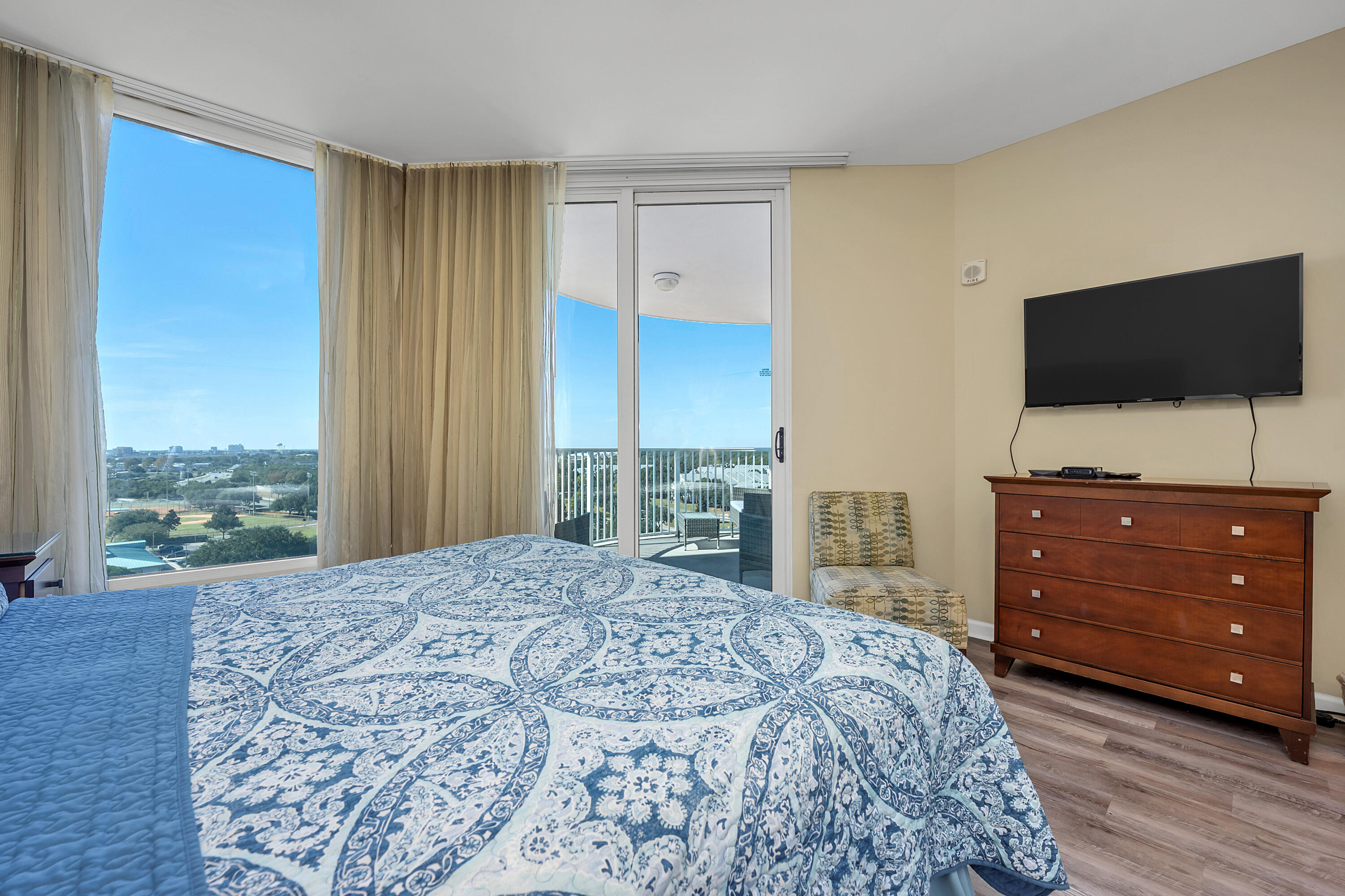 THE PALMS OF DESTIN - Residential