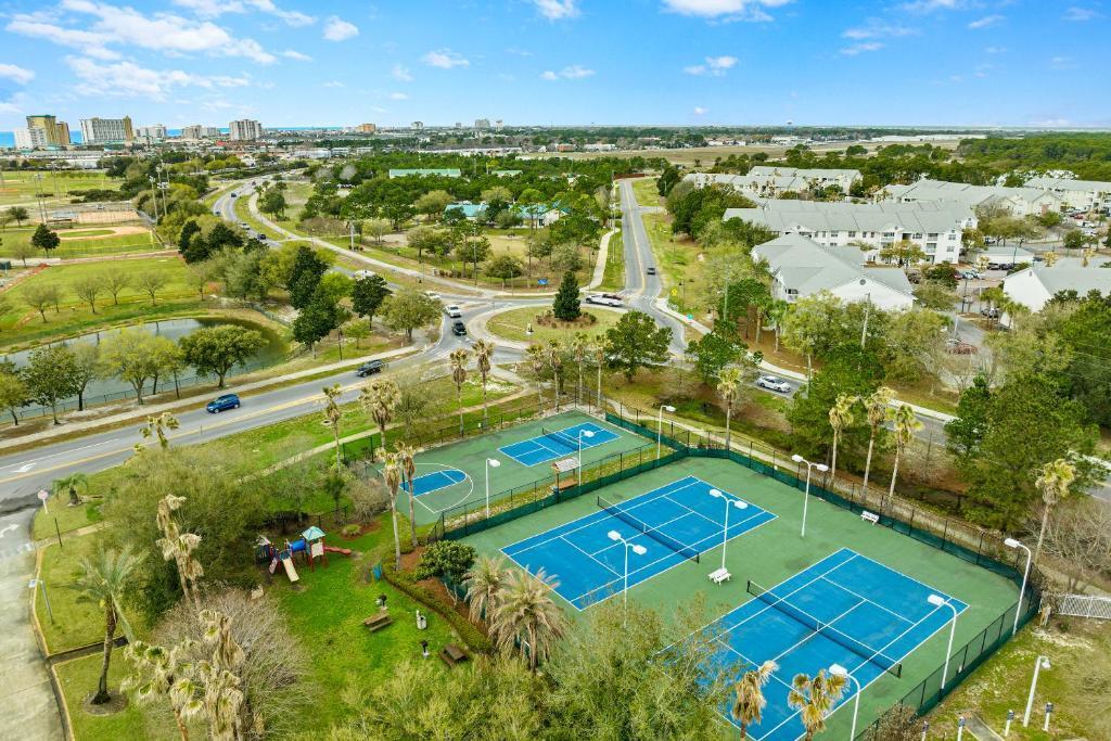 THE PALMS OF DESTIN - Residential