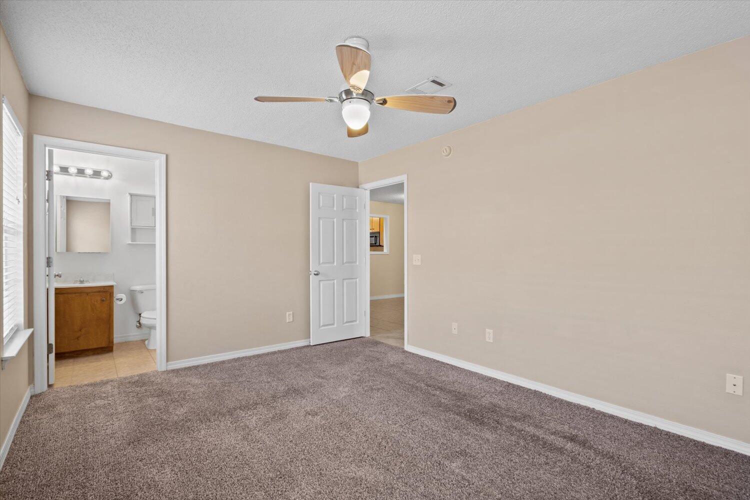 Navarre 1st Add - Residential