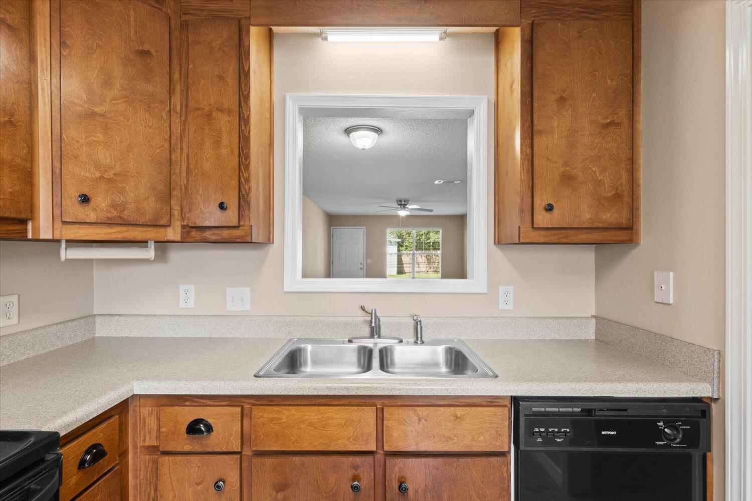 Navarre 1st Add - Residential