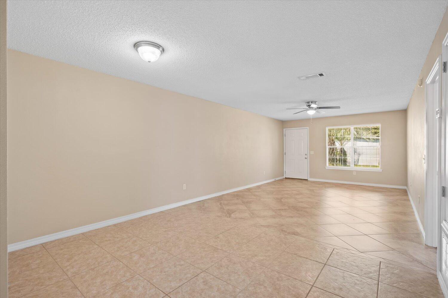 Navarre 1st Add - Residential