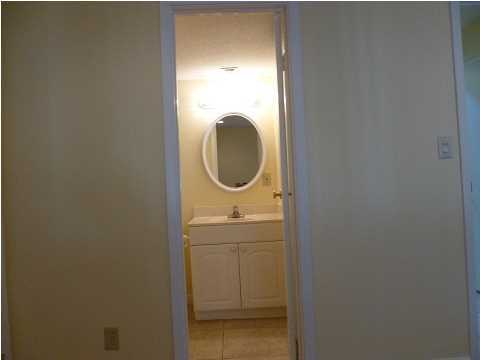 FINISTERRA CONDO - Residential