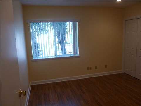 FINISTERRA CONDO - Residential