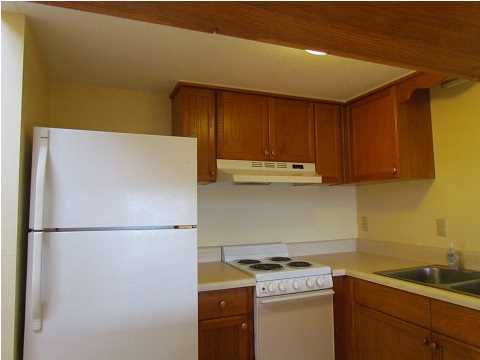 FINISTERRA CONDO - Residential