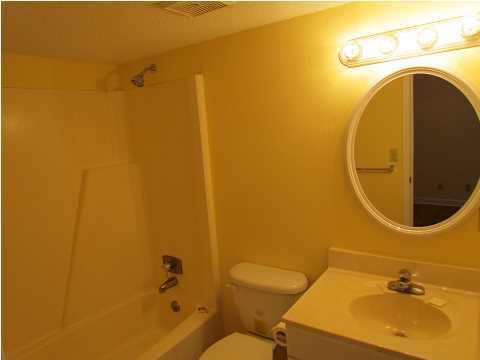 FINISTERRA CONDO - Residential