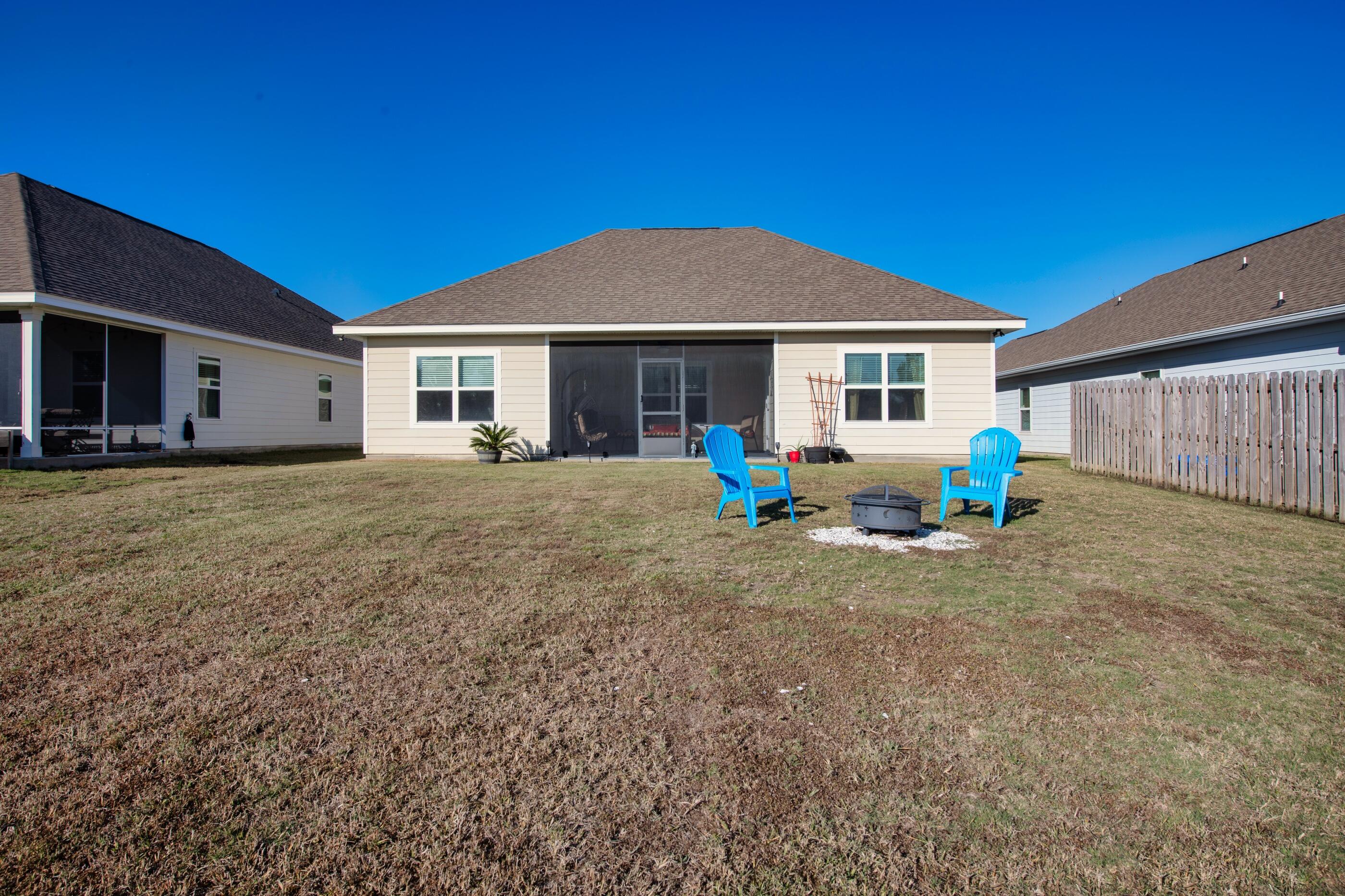 HAMMOCK BAY - Residential