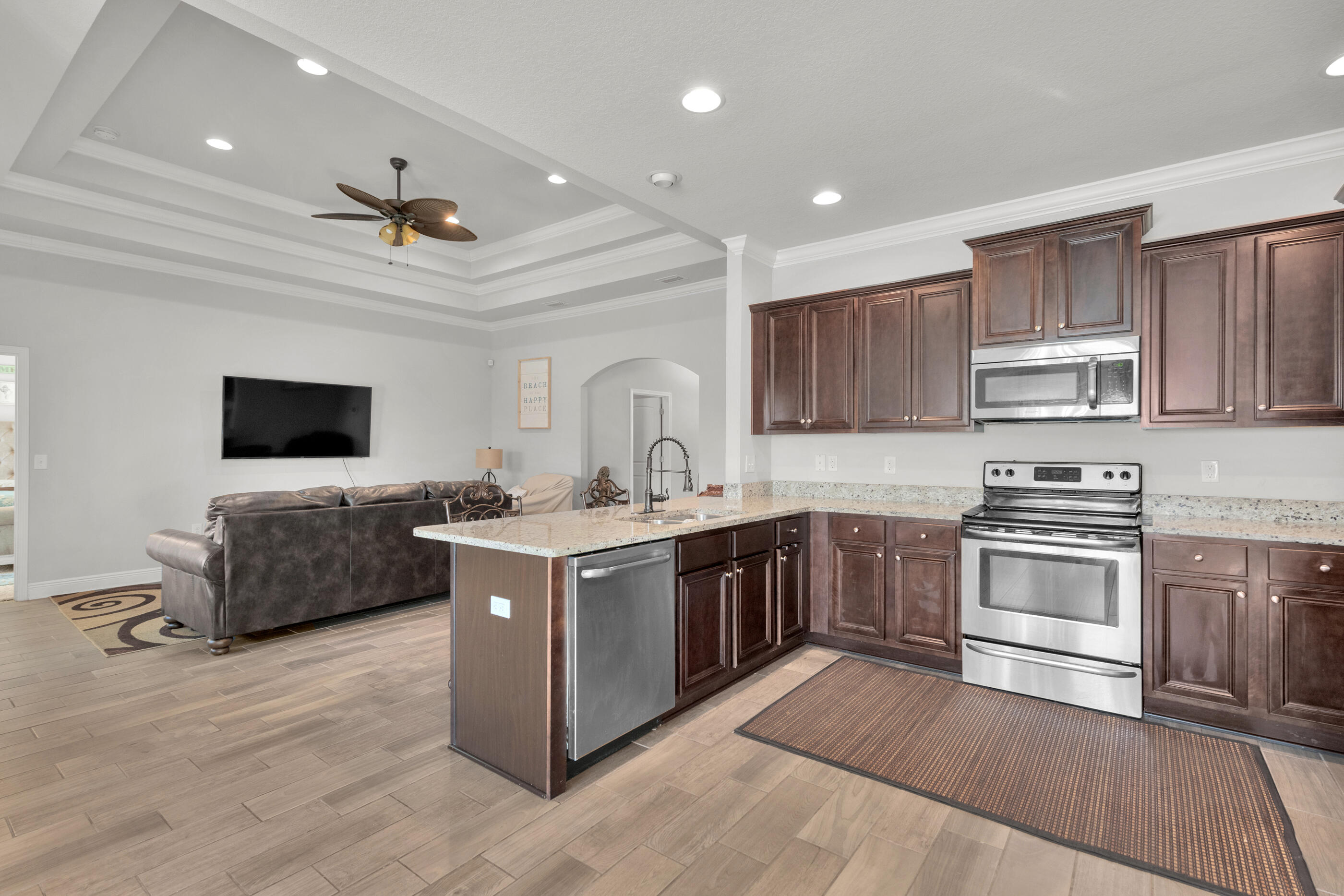 HAMMOCK BAY - Residential