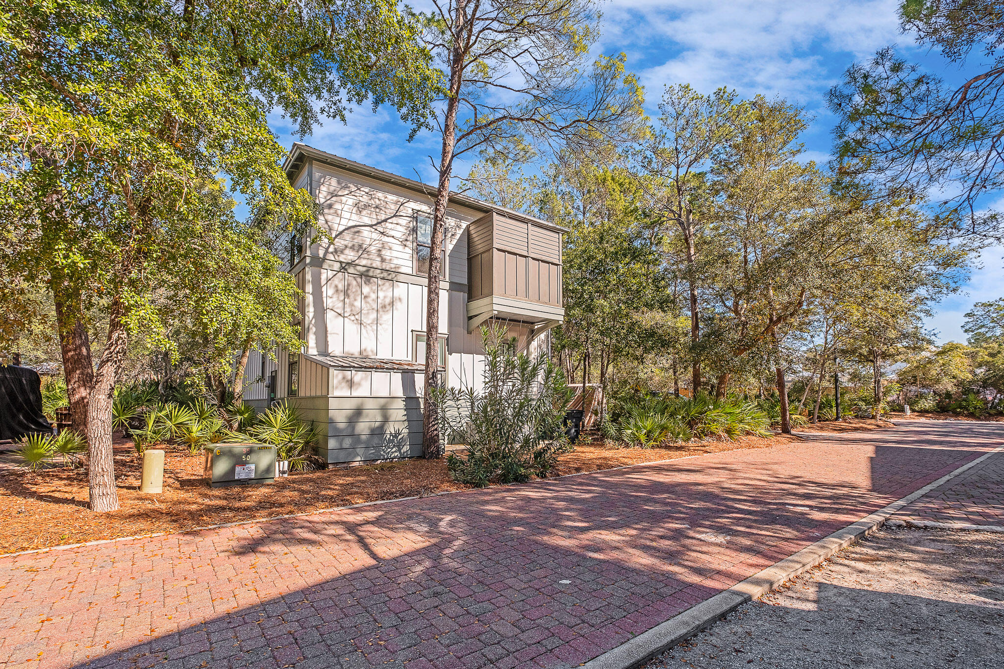 MAGNOLIA COTTAGES - Residential