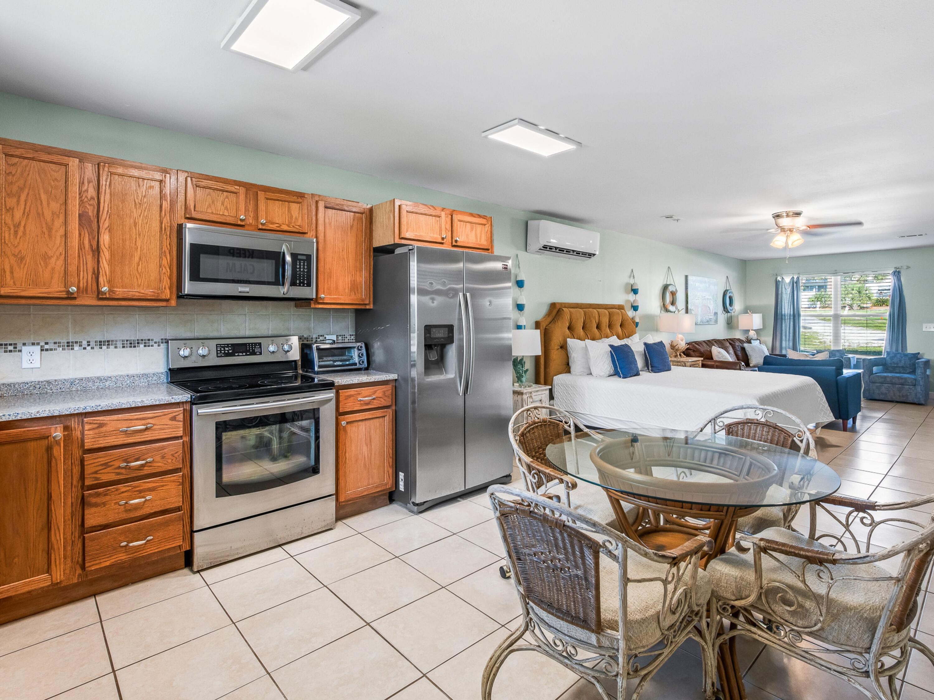 LAGUNA BEACH - Residential