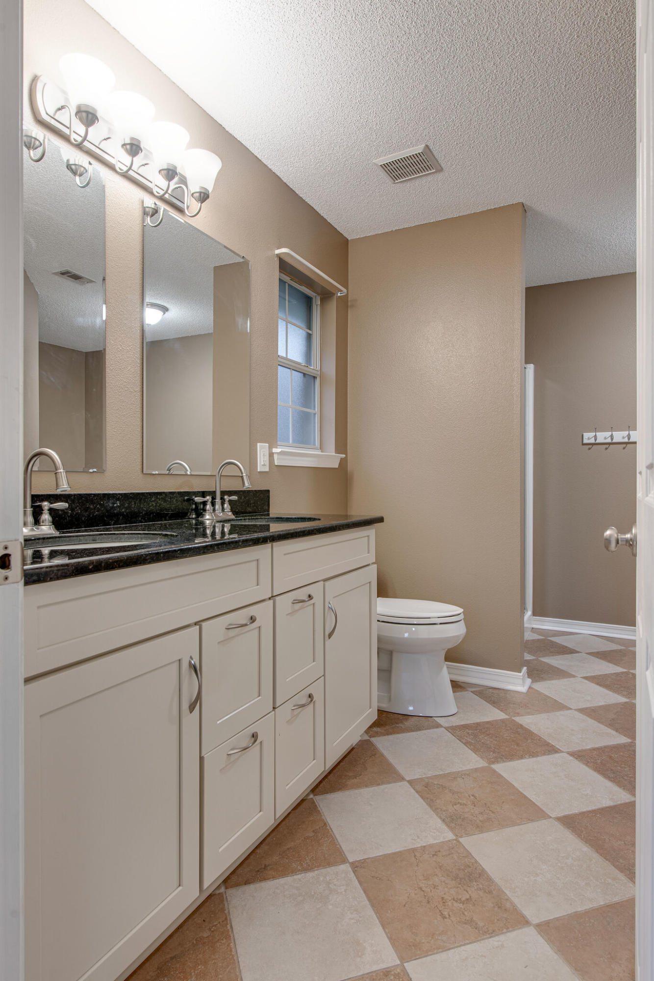 MARSH HARBOR - Residential