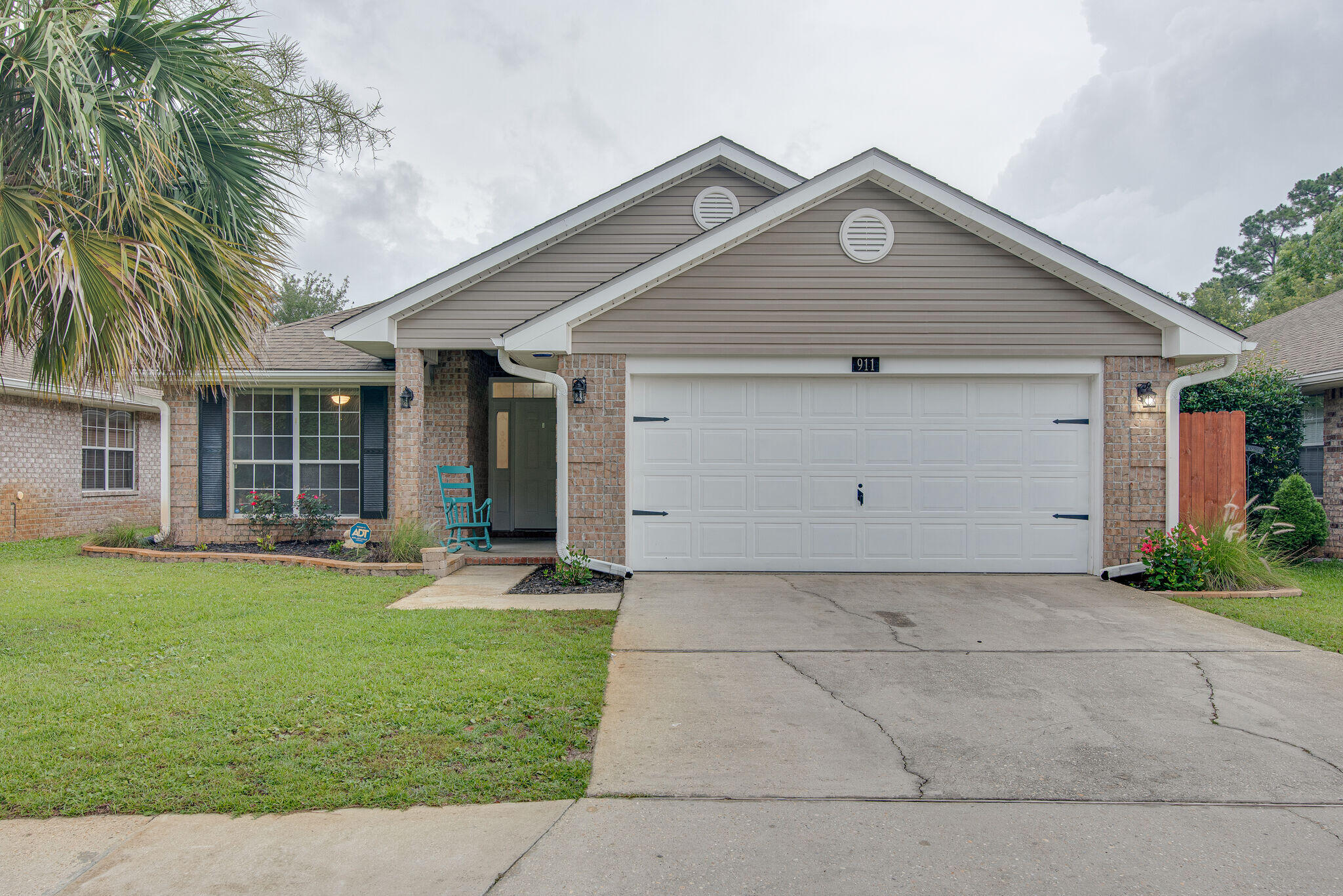 MARSH HARBOR - Residential