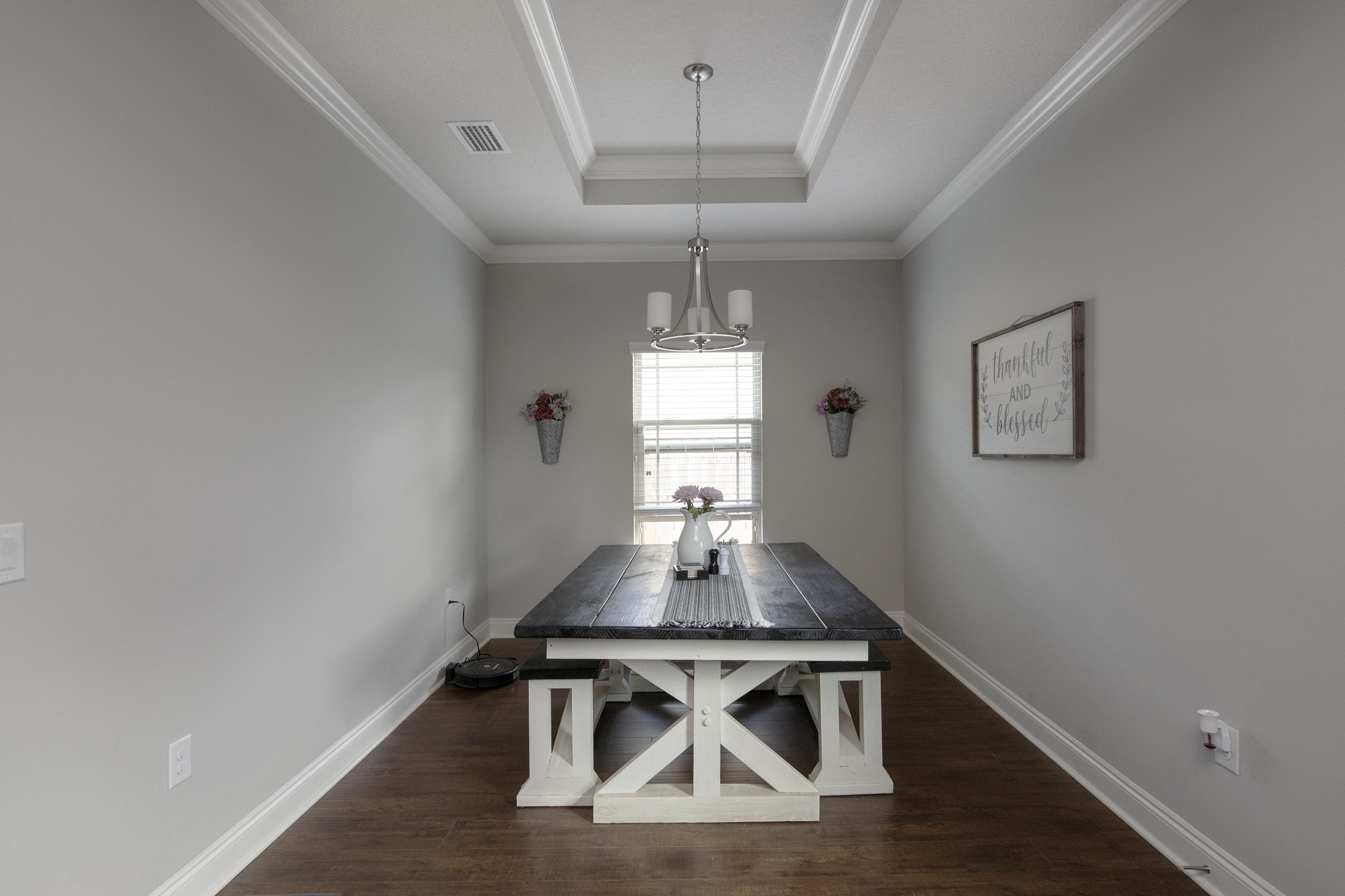 CRESCENT SHORES - Residential