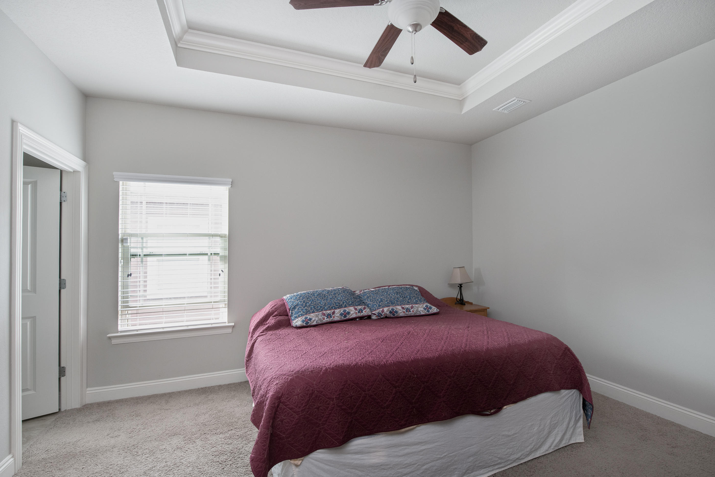 CRESCENT SHORES - Residential