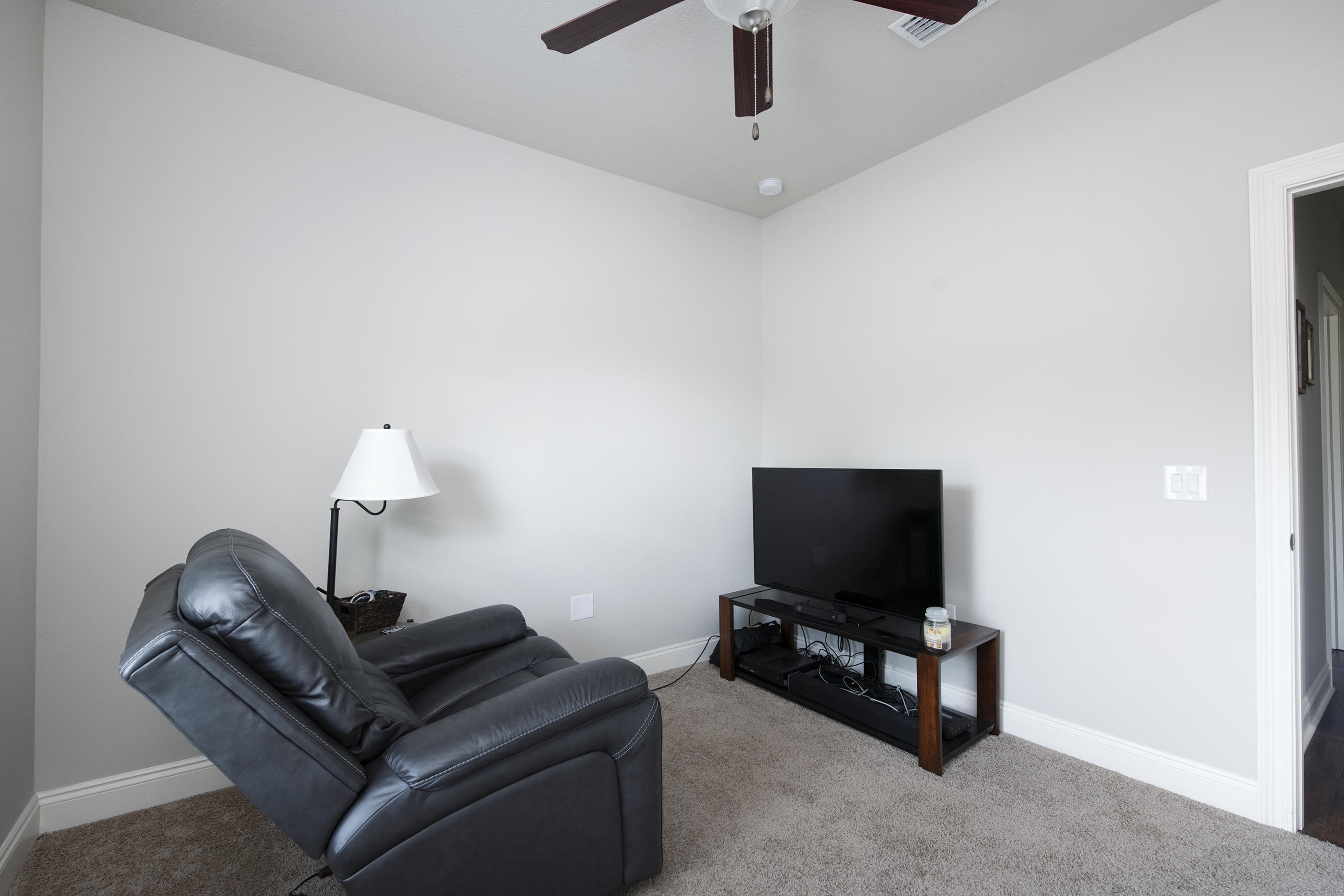 CRESCENT SHORES - Residential