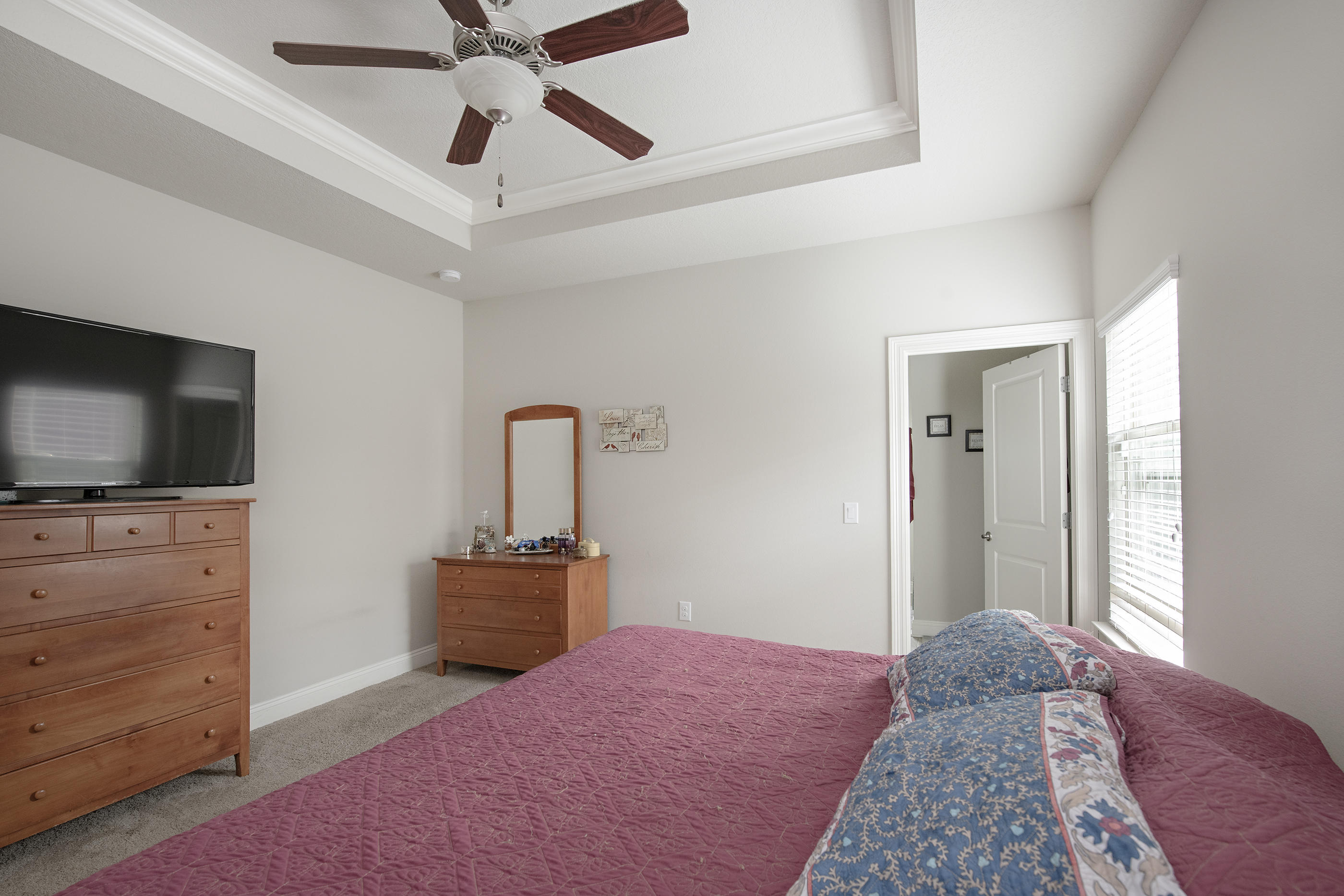 CRESCENT SHORES - Residential