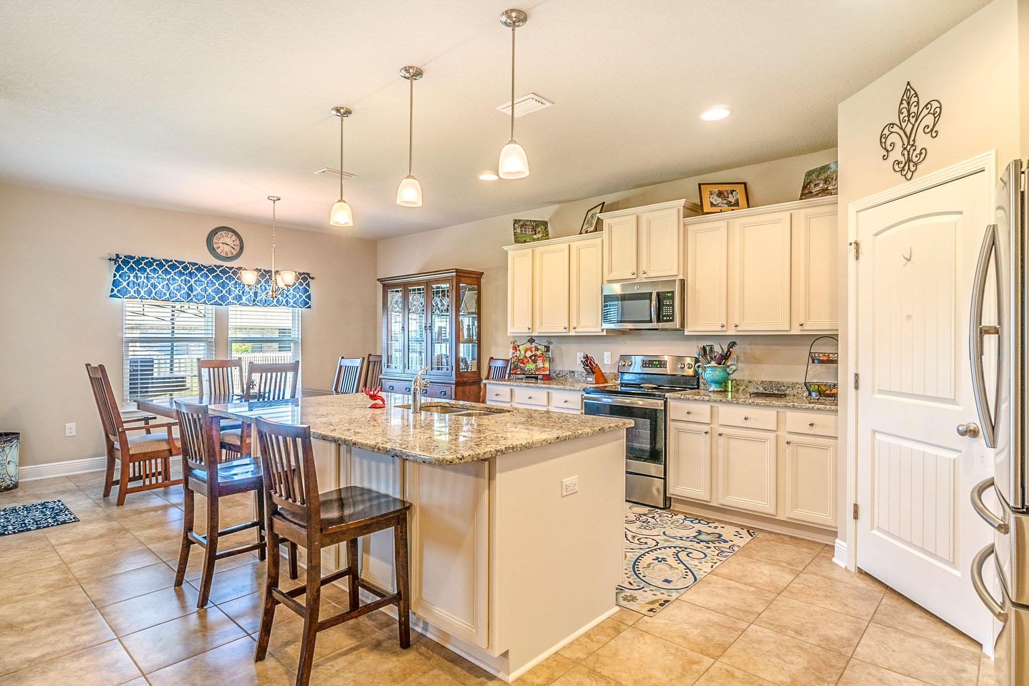 Redstone Commons - Residential