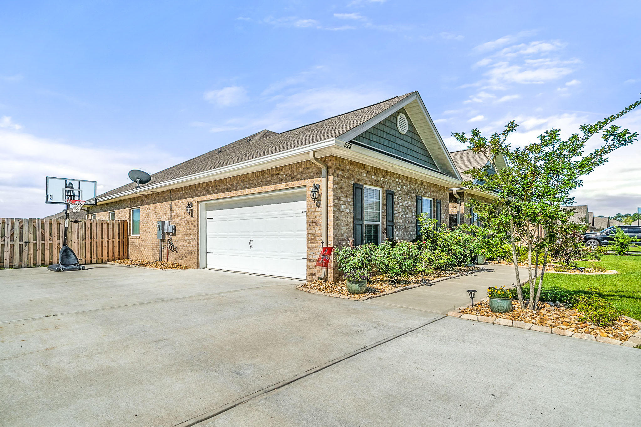 Redstone Commons - Residential