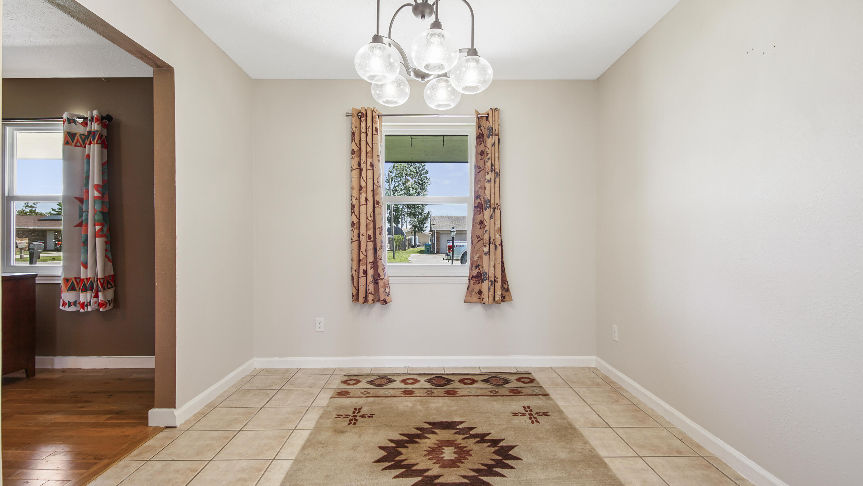 FOREST SHORES - Residential