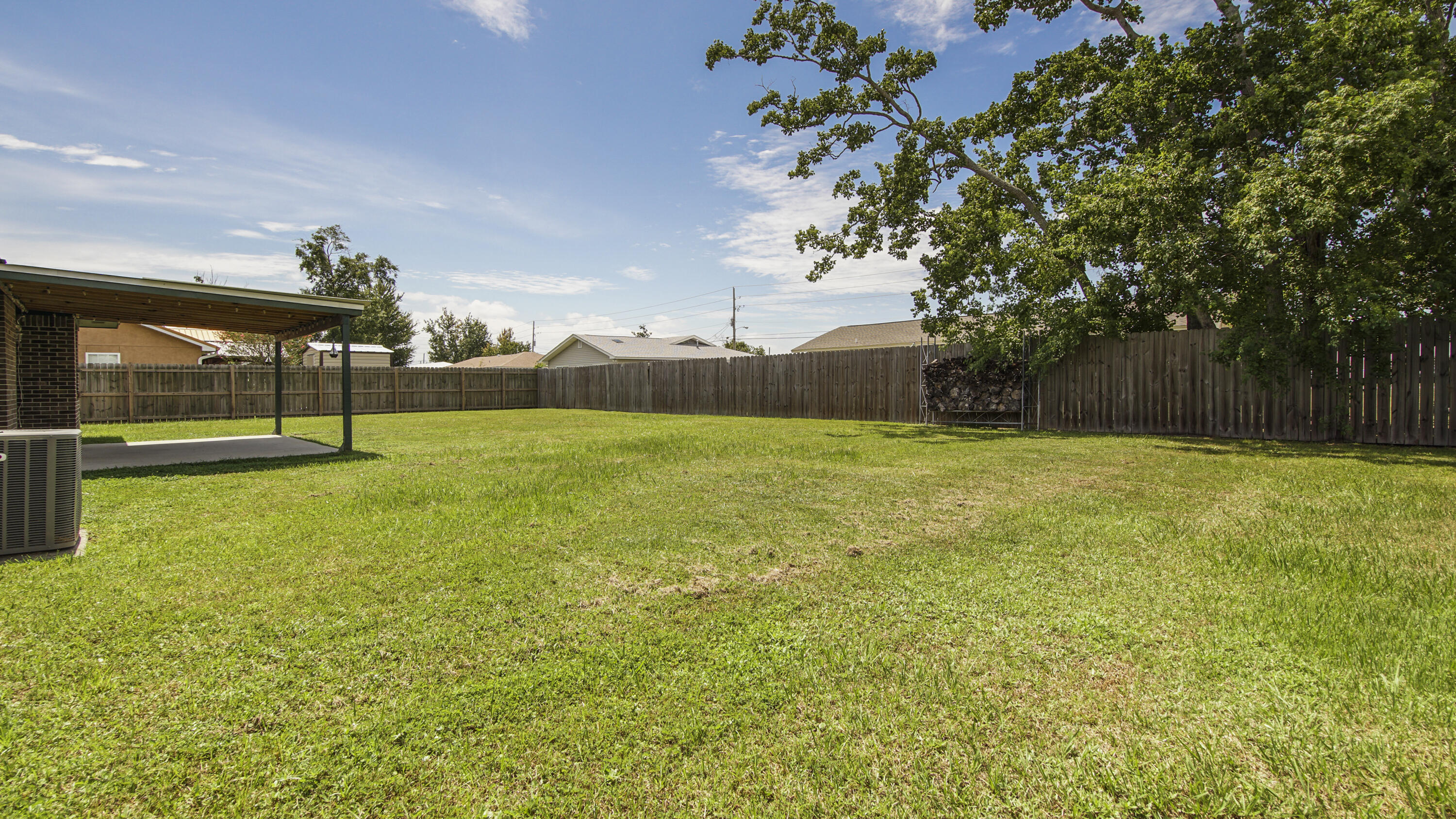 FOREST SHORES - Residential