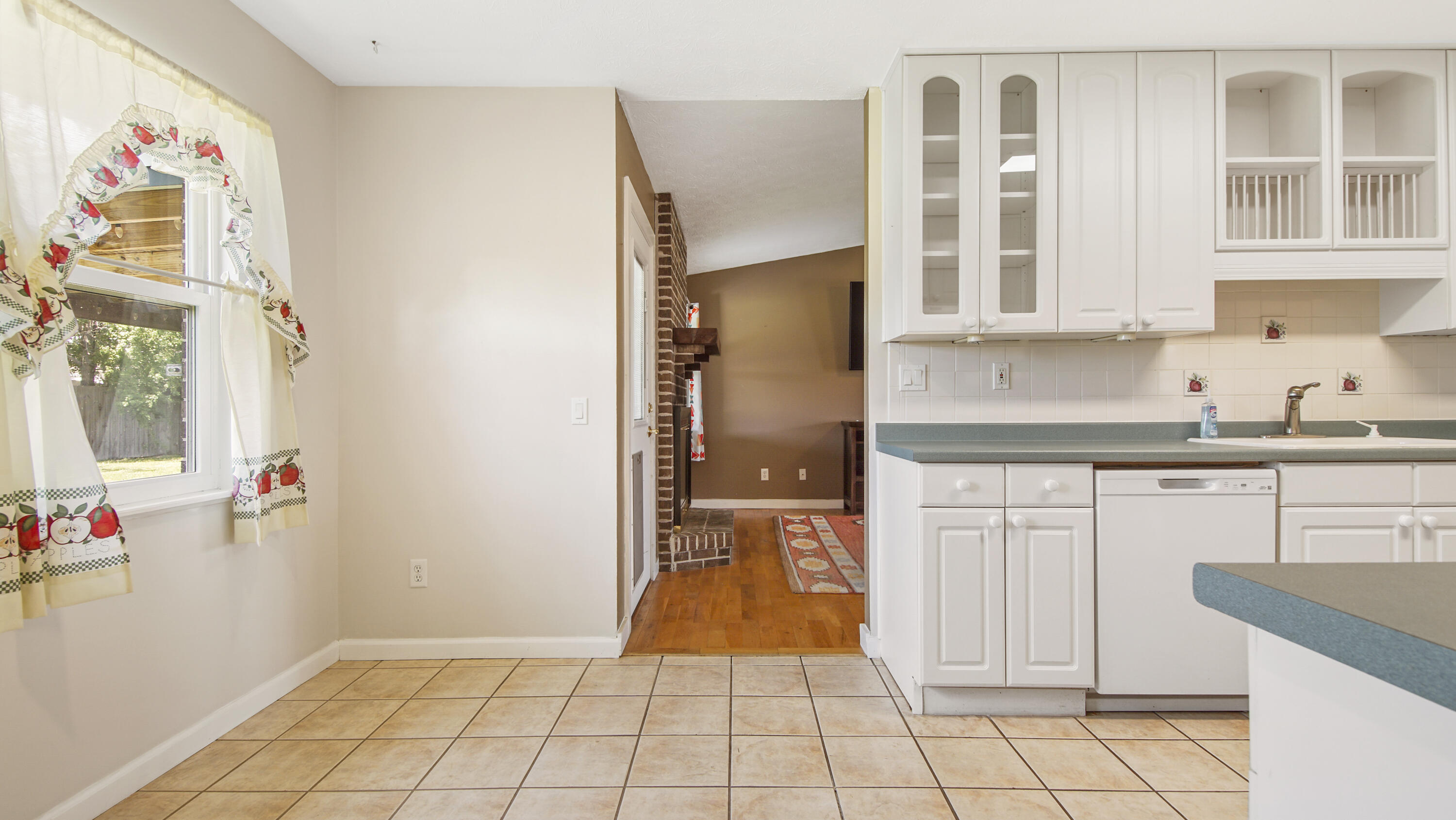 FOREST SHORES - Residential