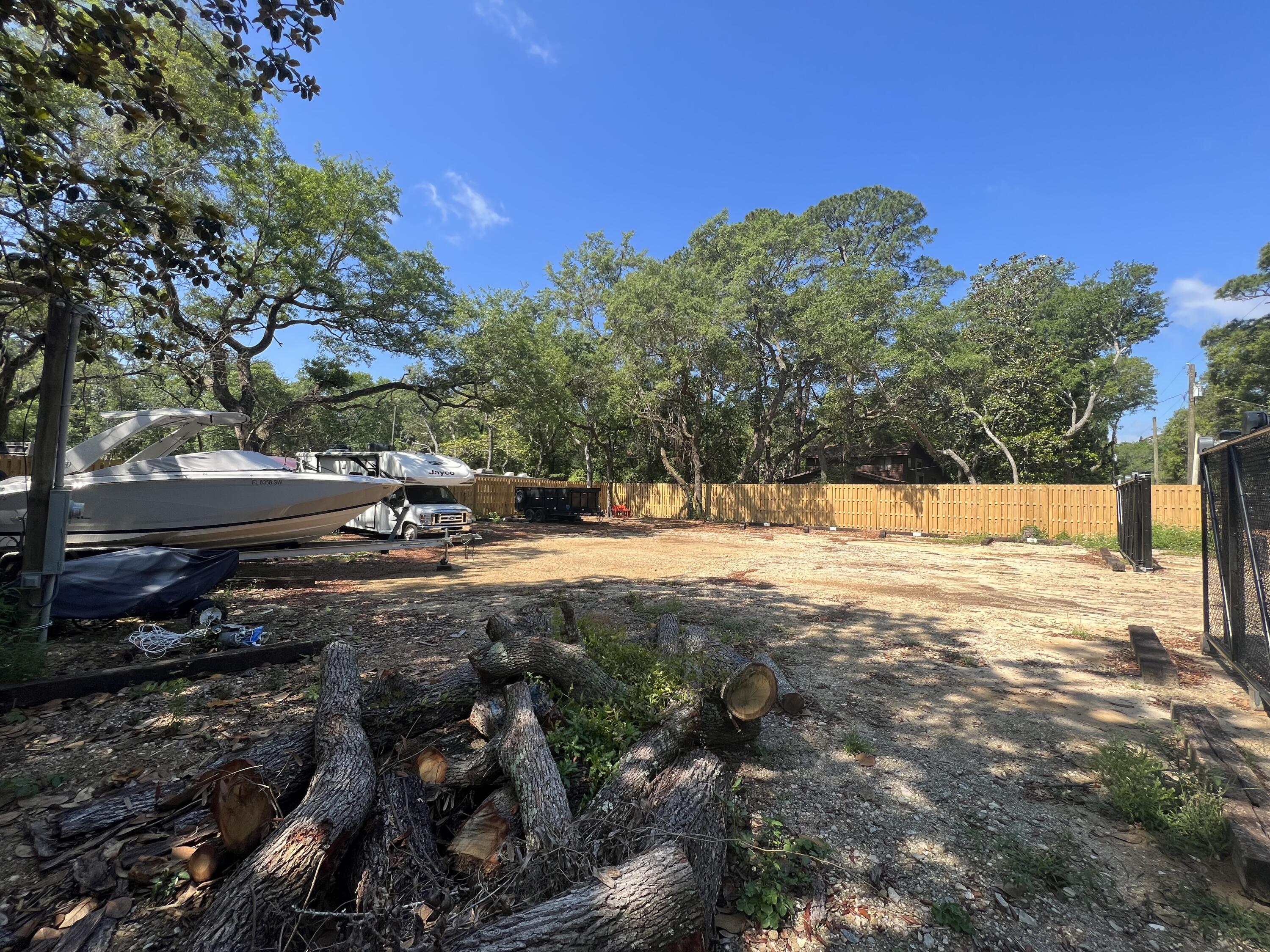 Metes and Bounds - Land