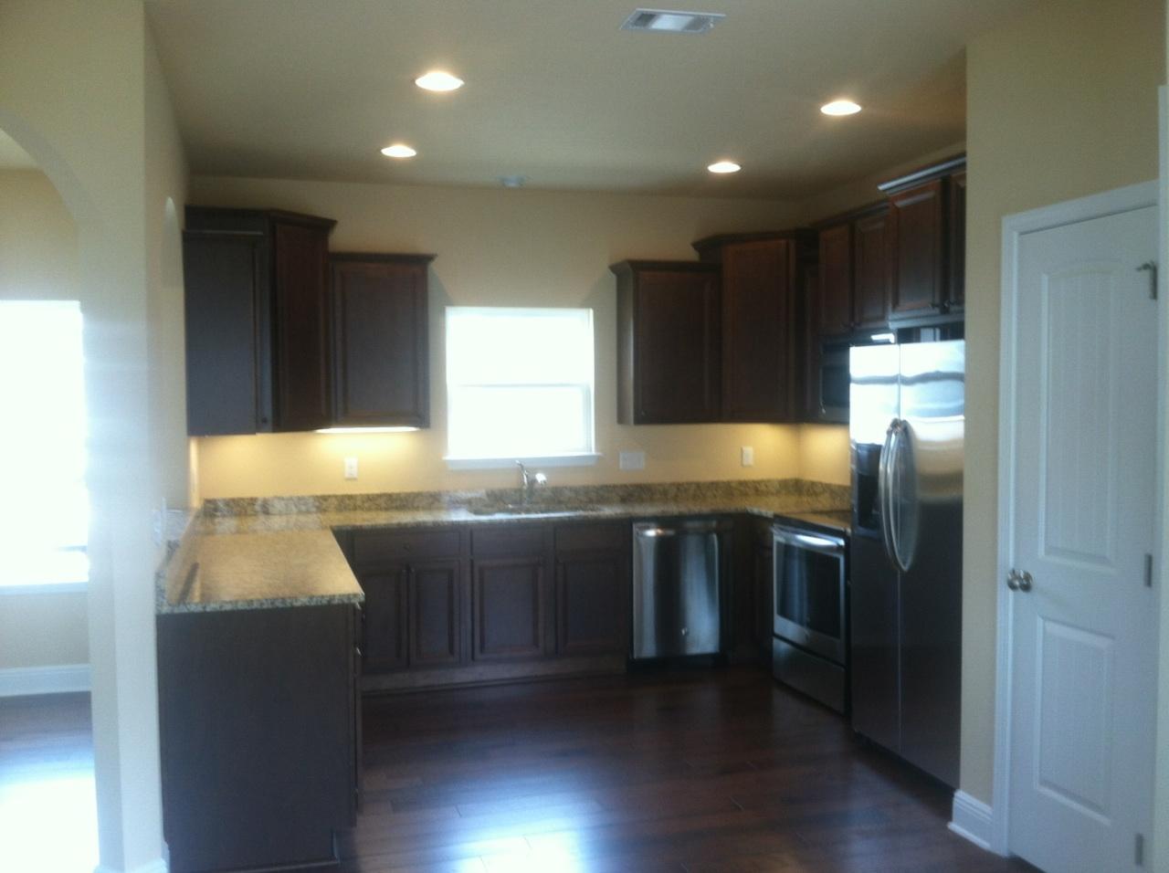 MOSAIC OAKS - Residential