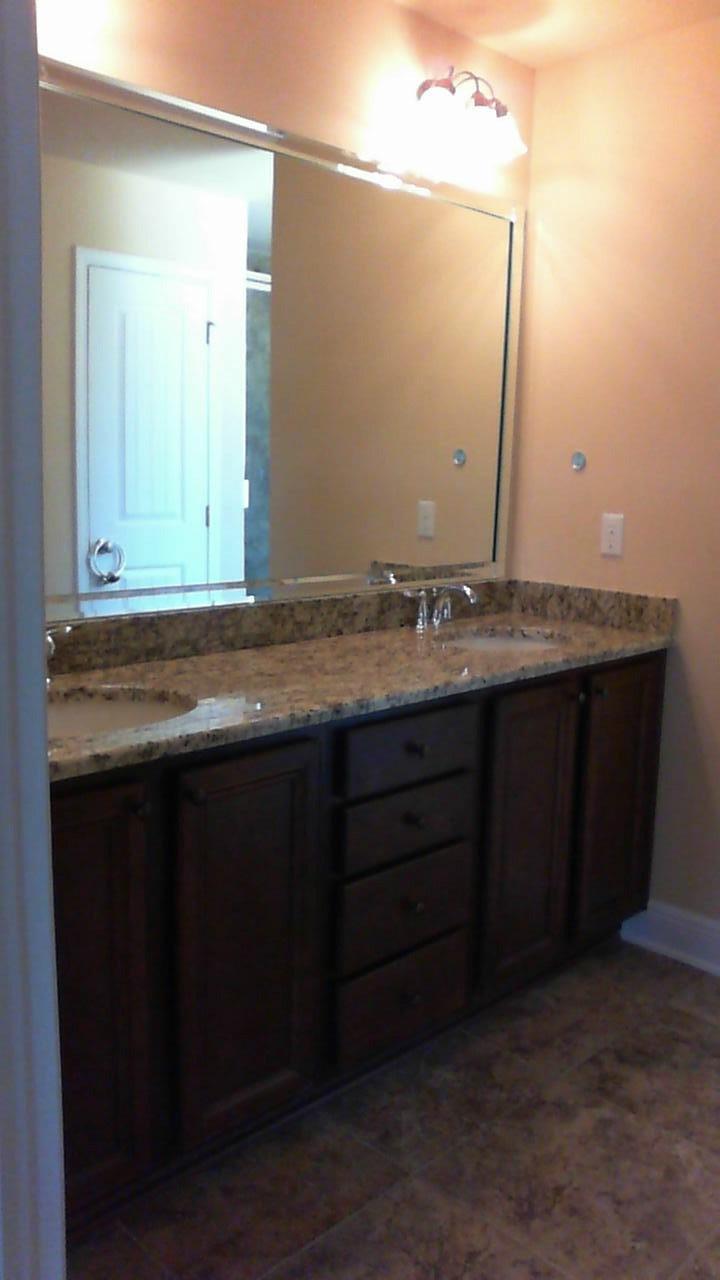 MOSAIC OAKS - Residential