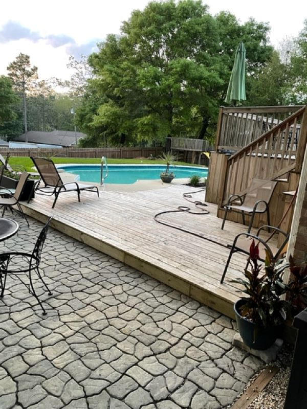 HUNTER WOODS - Residential
