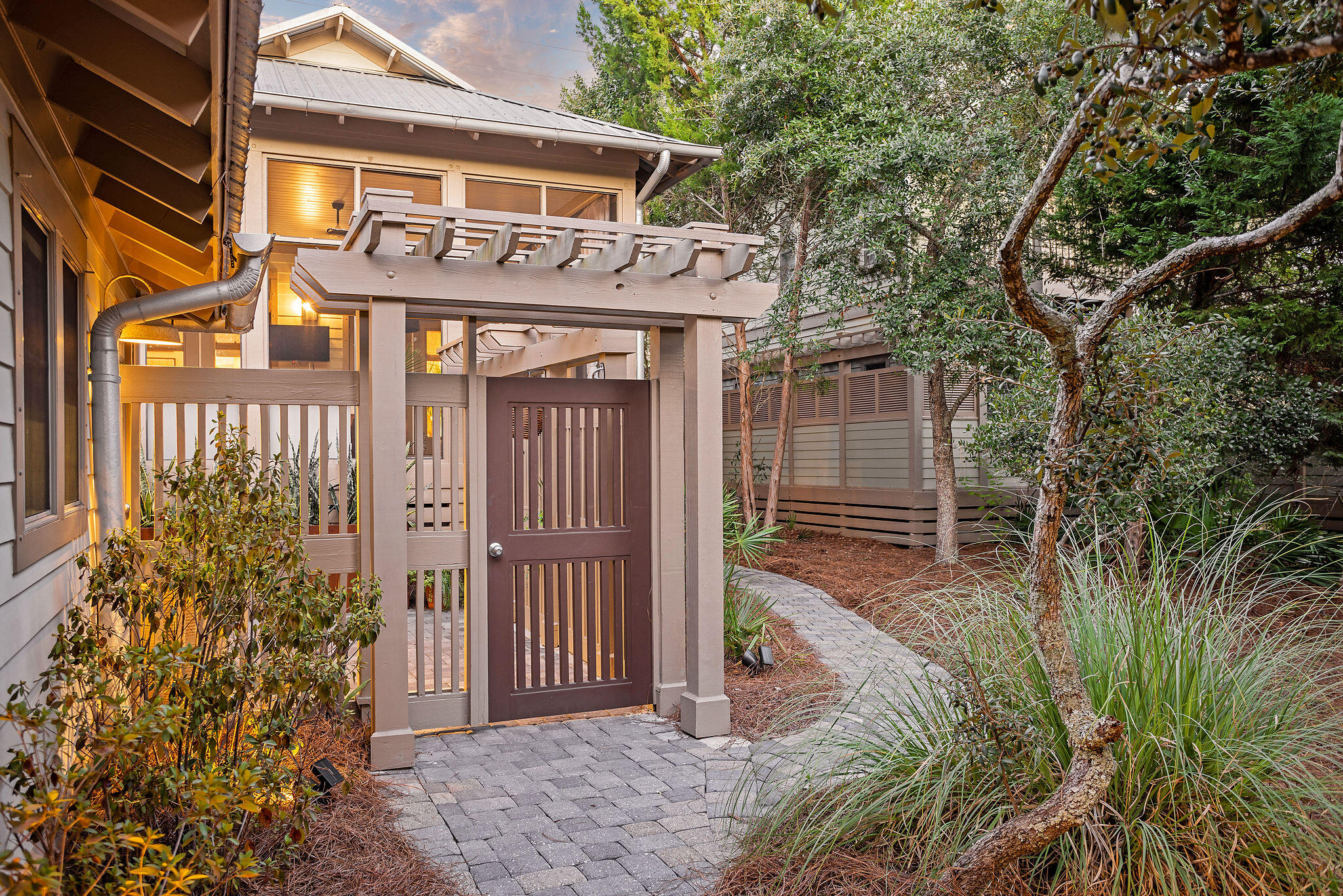 SUMMER RIDGE SOUTH - Residential