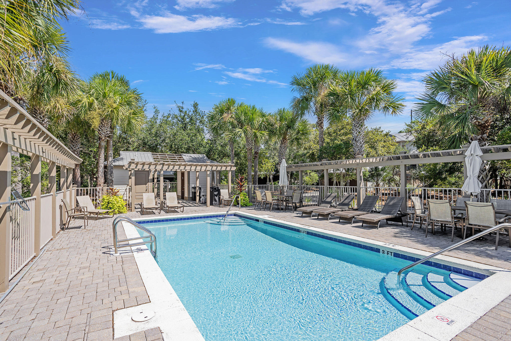 SUMMER RIDGE SOUTH - Residential