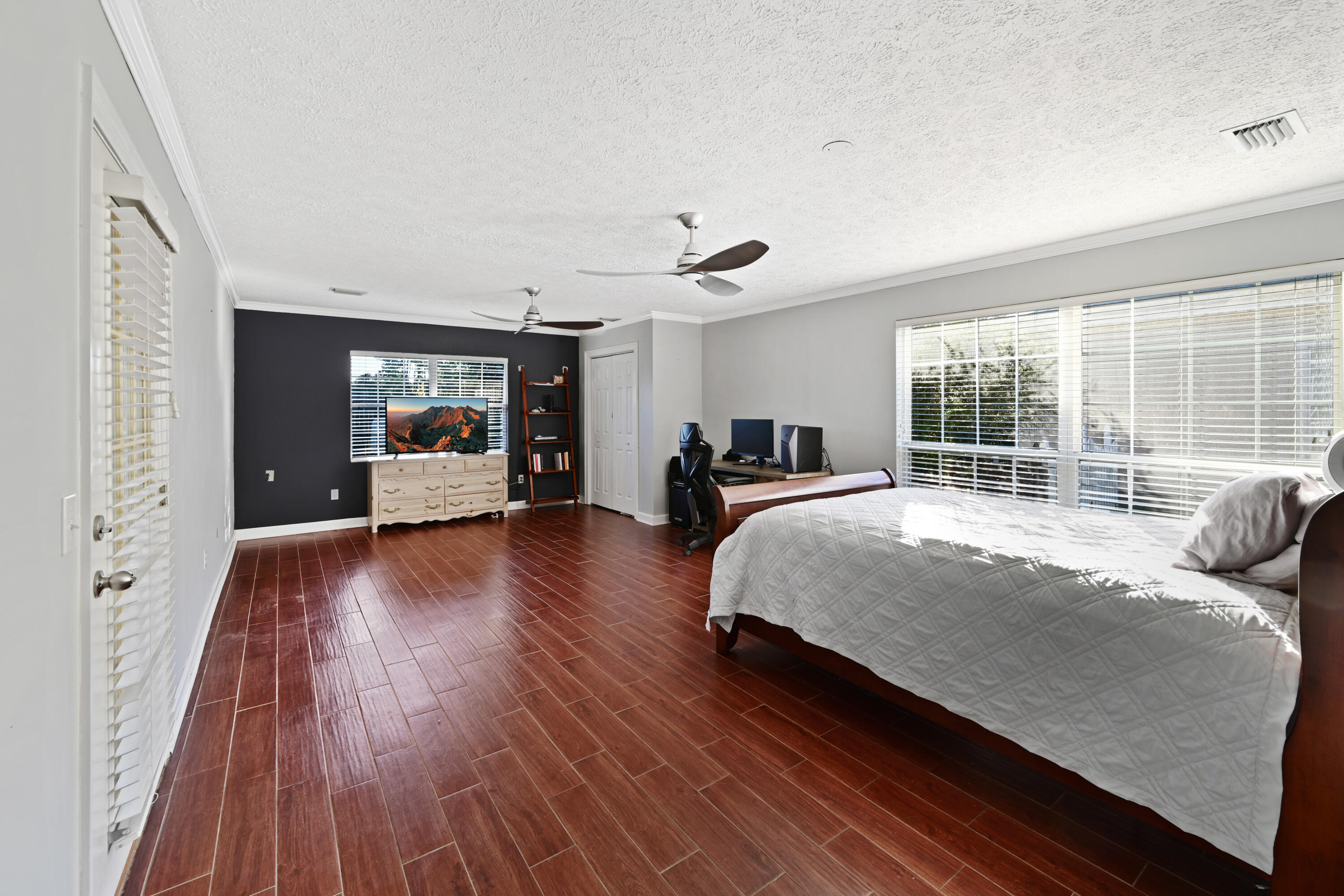 THE GLADES - Residential