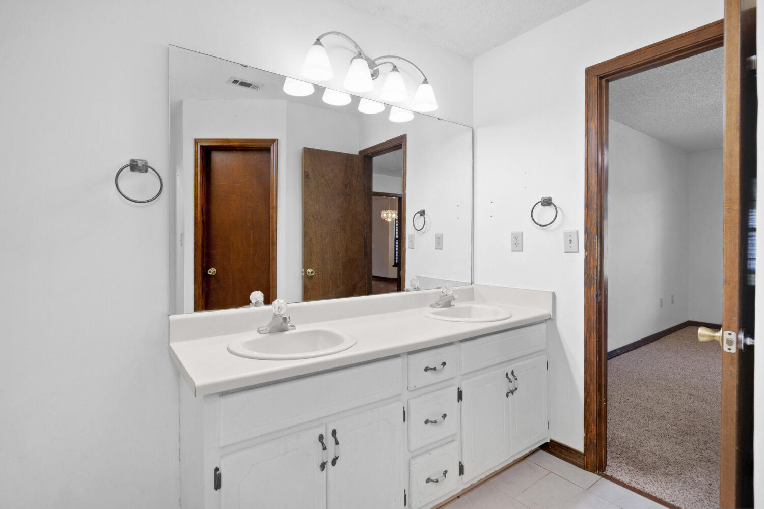 COUNTRYVIEW ESTATES 3RD ADDN - Residential