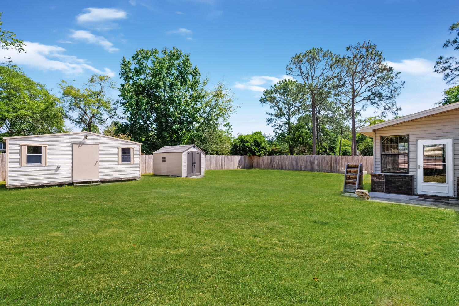 COUNTRYVIEW ESTATES 3RD ADDN - Residential