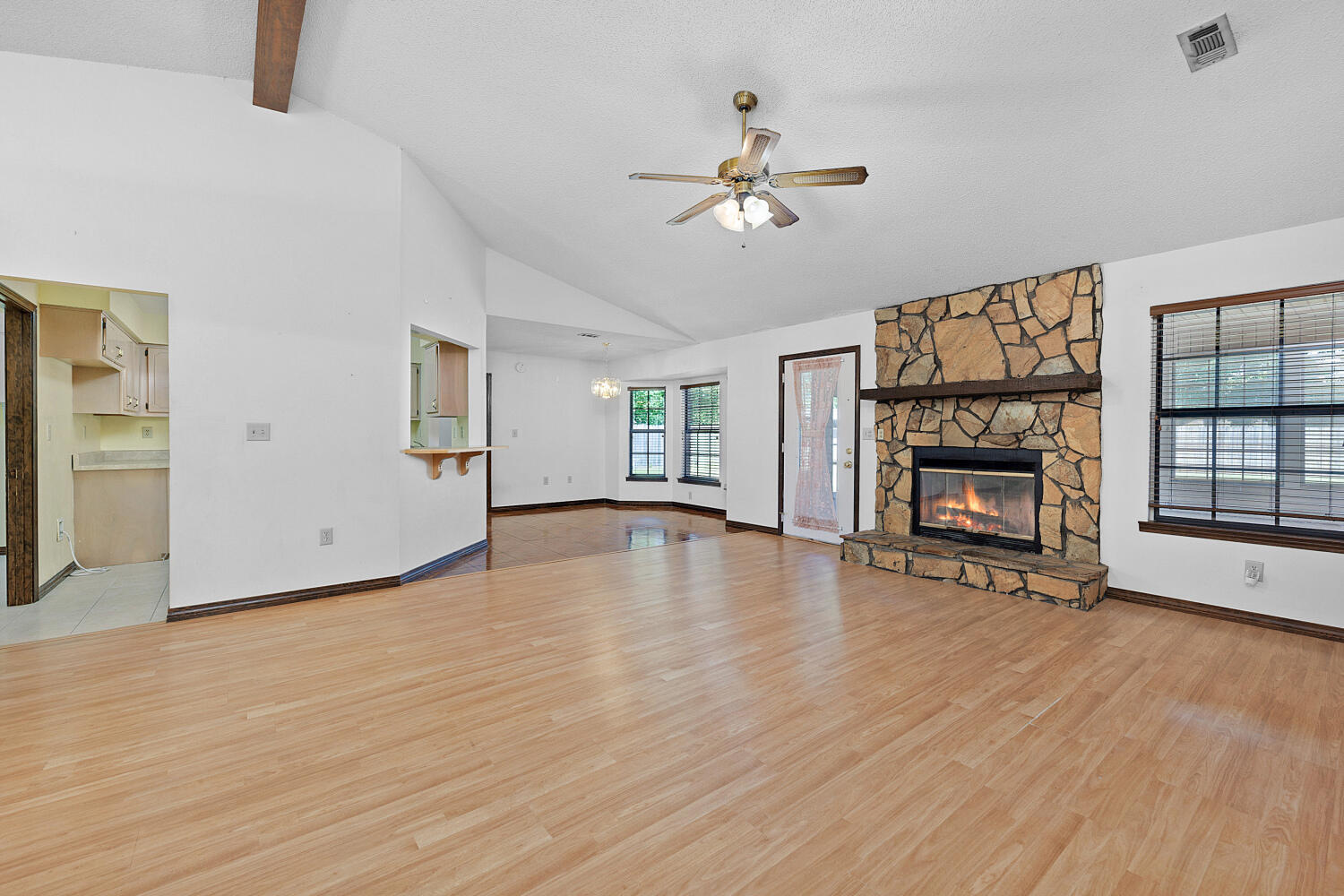 COUNTRYVIEW ESTATES 3RD ADDN - Residential