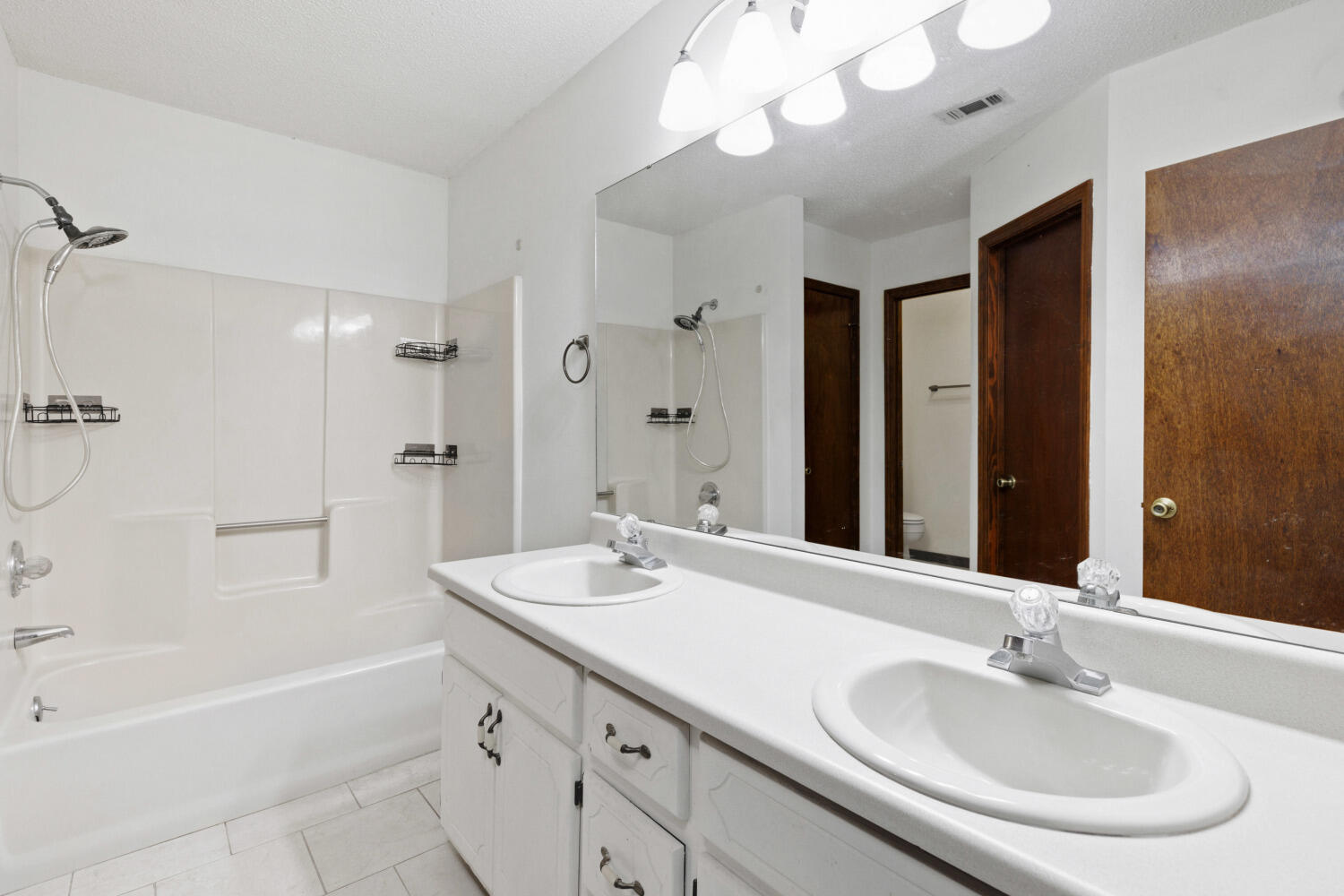 COUNTRYVIEW ESTATES 3RD ADDN - Residential