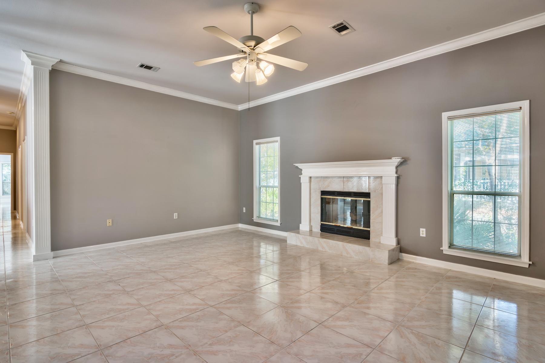 SEABREEZE 3RD ADDN - Residential