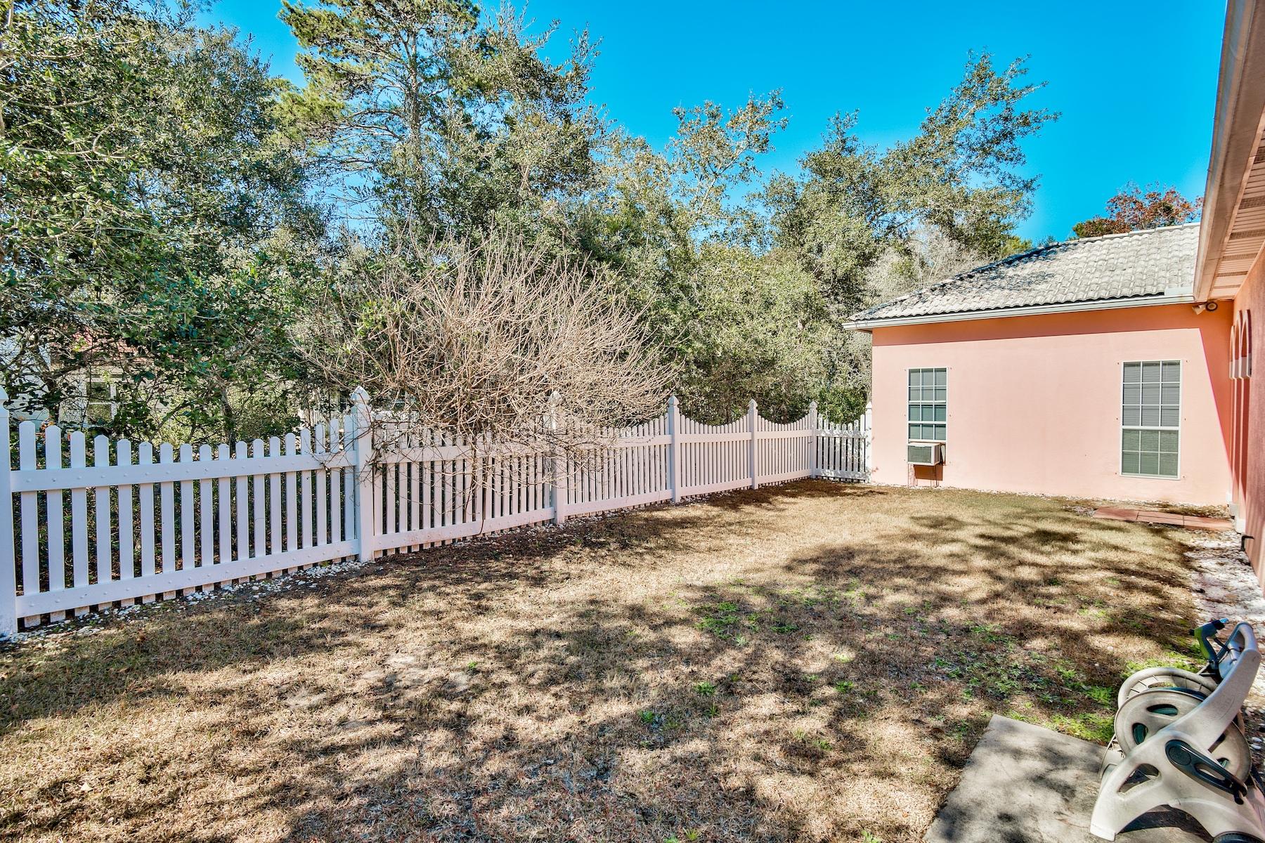 SEABREEZE 3RD ADDN - Residential