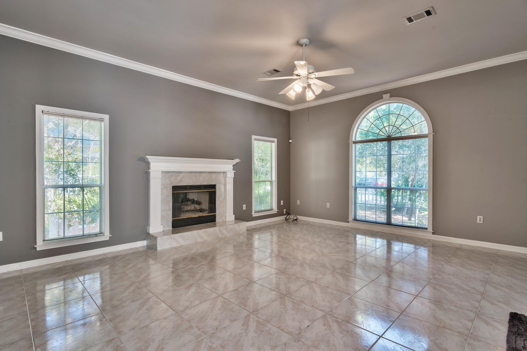 SEABREEZE 3RD ADDN - Residential